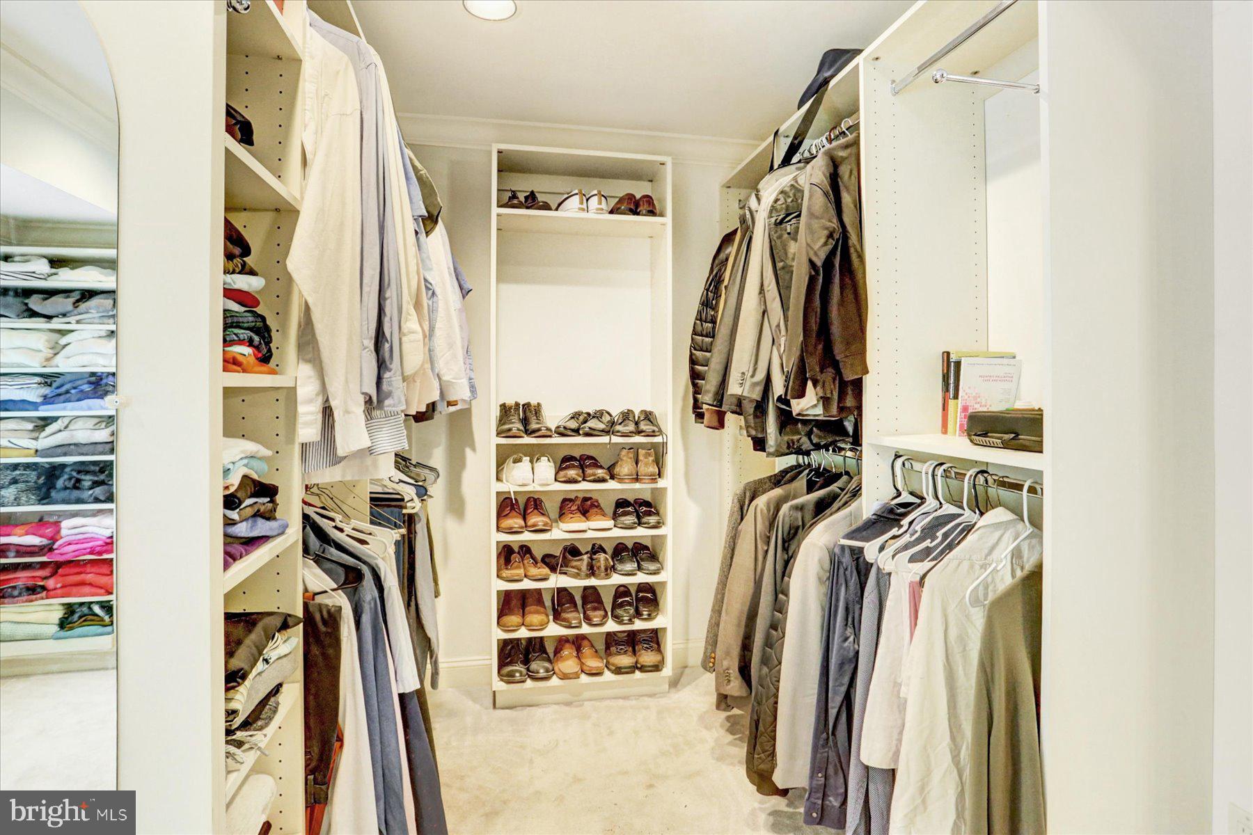 THE CLIFFS - Residential