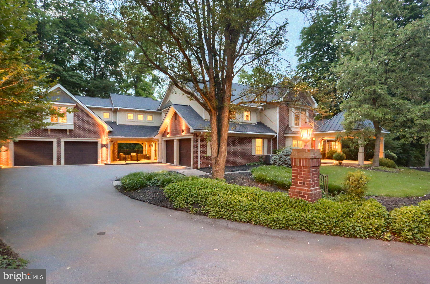 THE CLIFFS - Residential