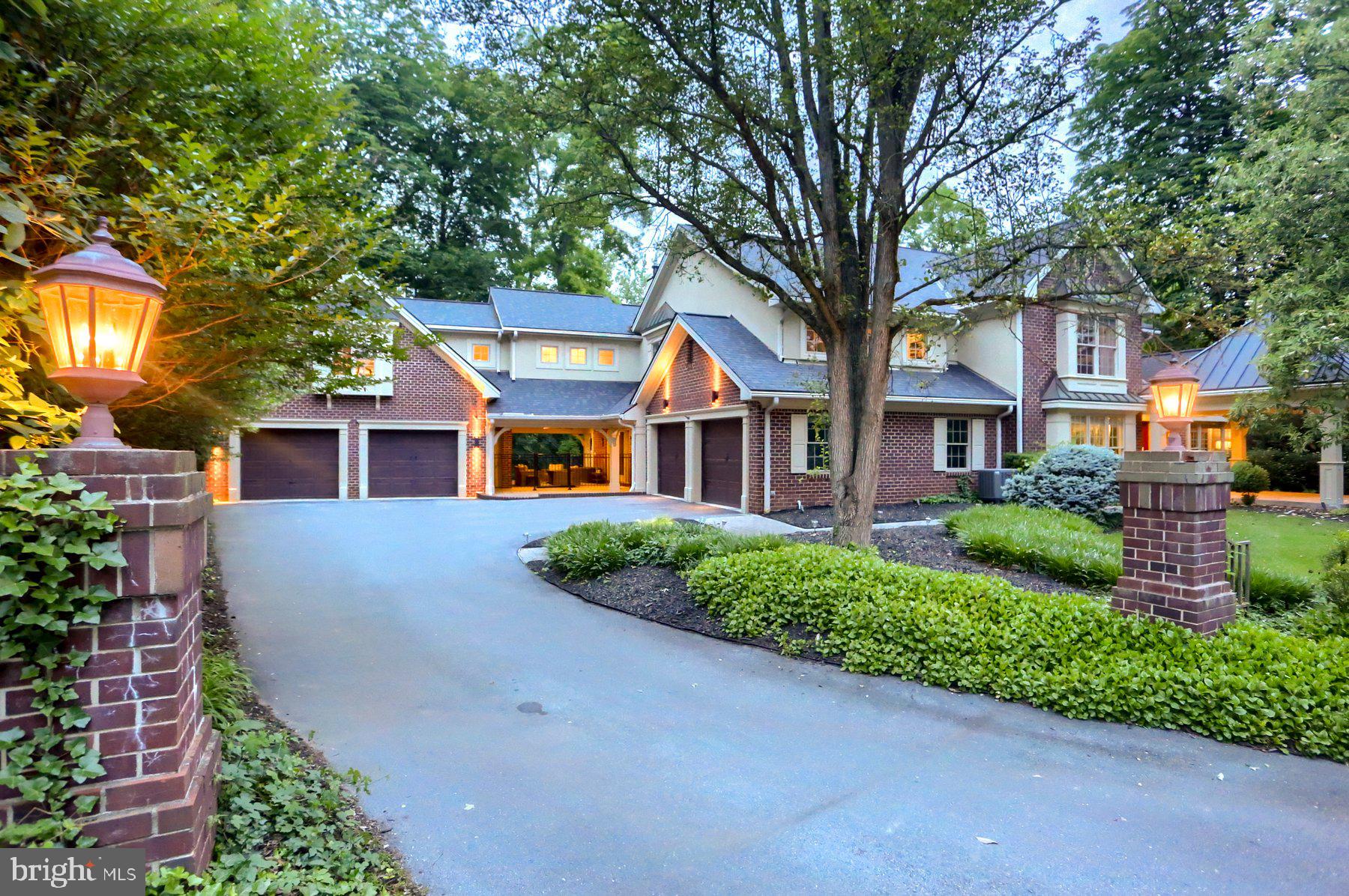 THE CLIFFS - Residential