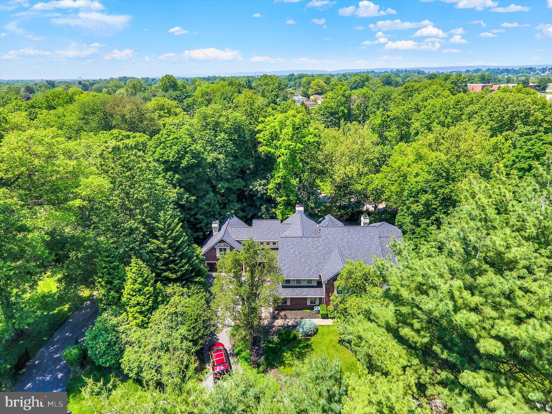 THE CLIFFS - Residential