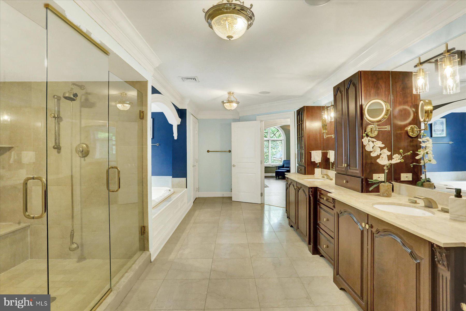 THE CLIFFS - Residential