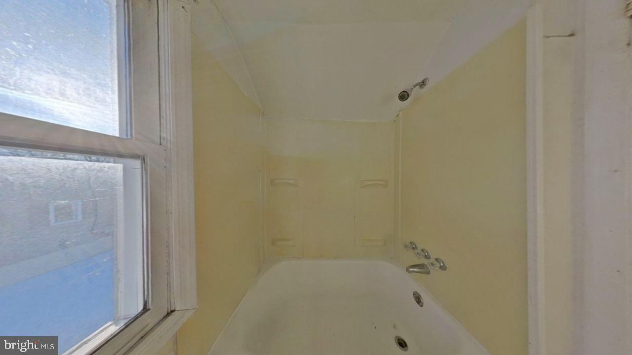 ALDERWOOD PARK - Residential