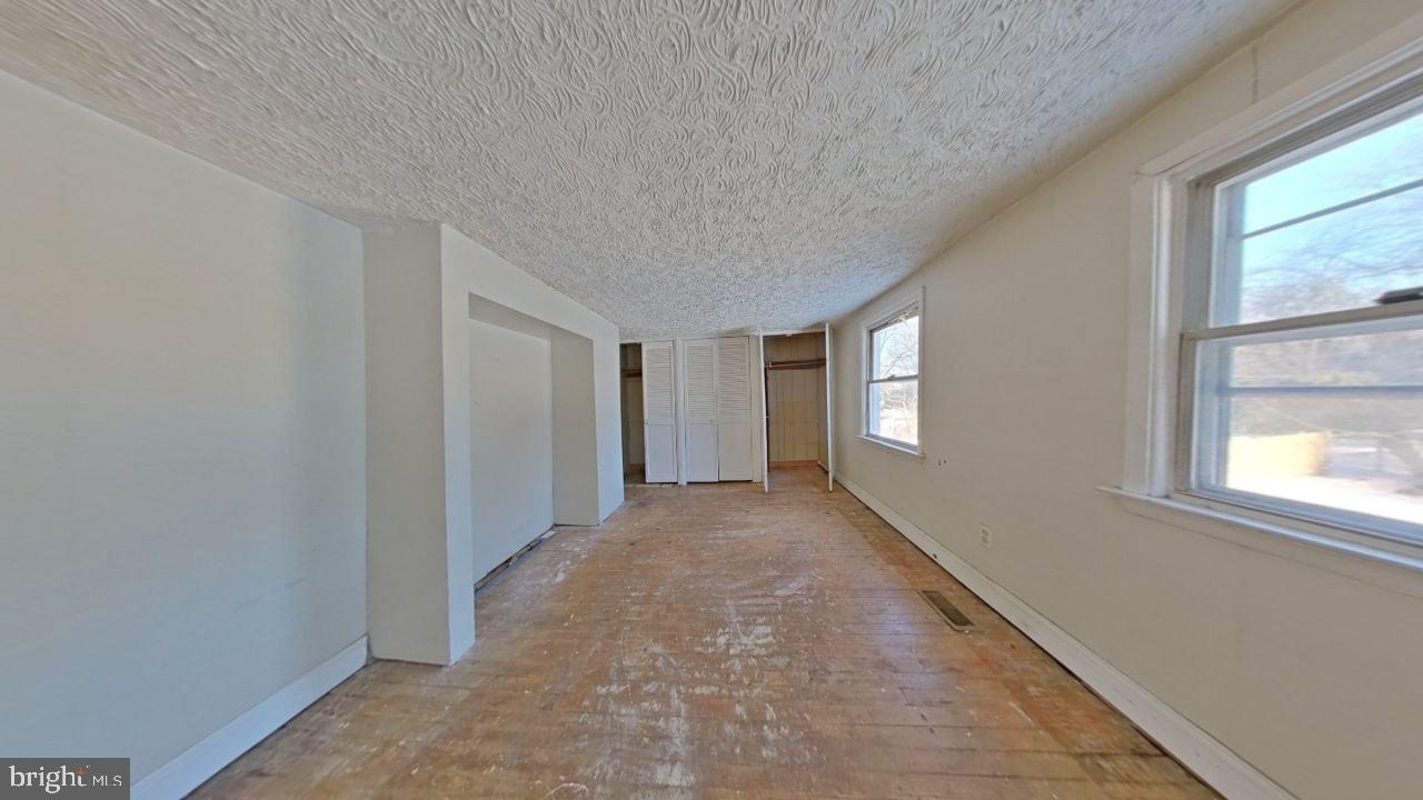 ALDERWOOD PARK - Residential