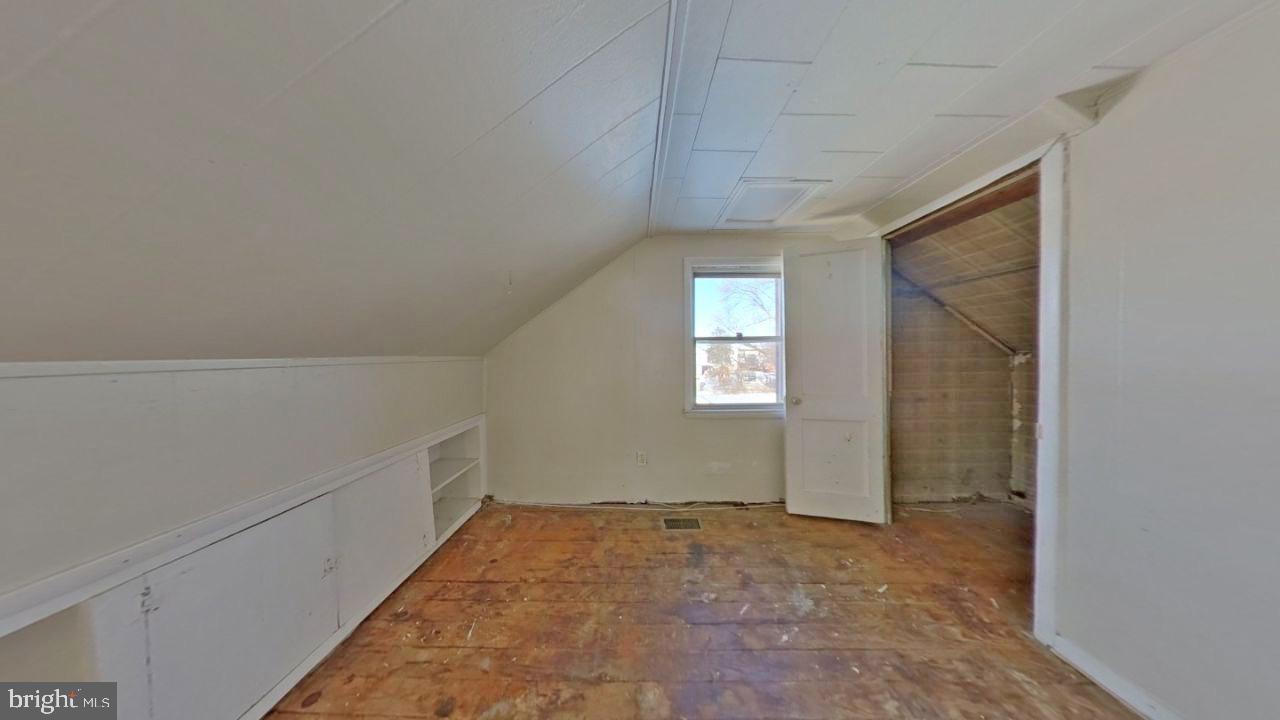 ALDERWOOD PARK - Residential