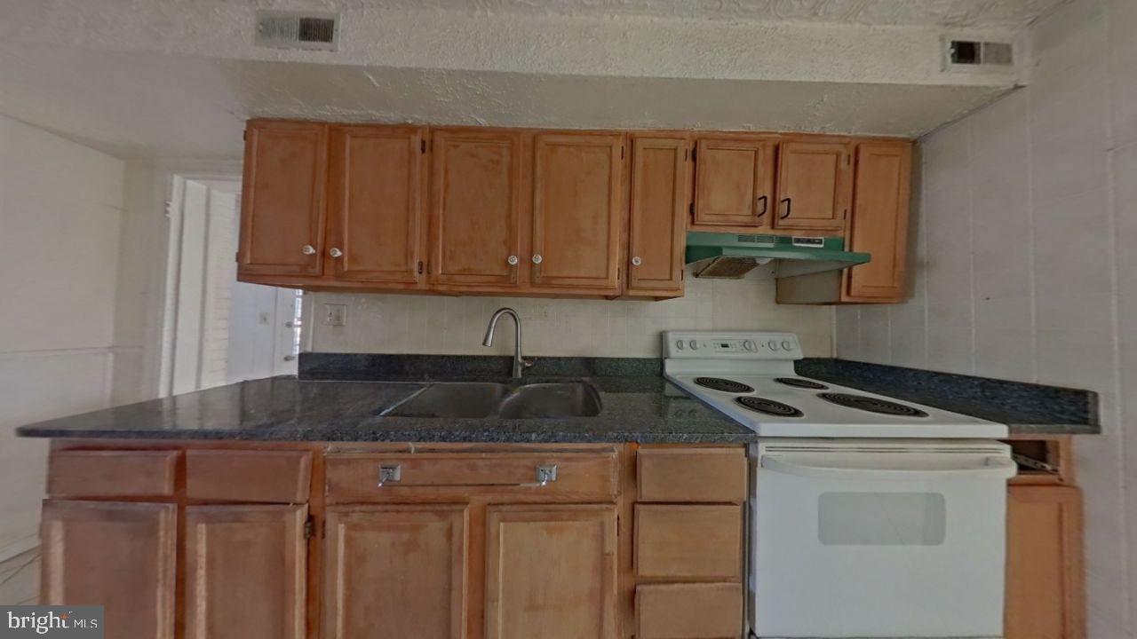 ALDERWOOD PARK - Residential