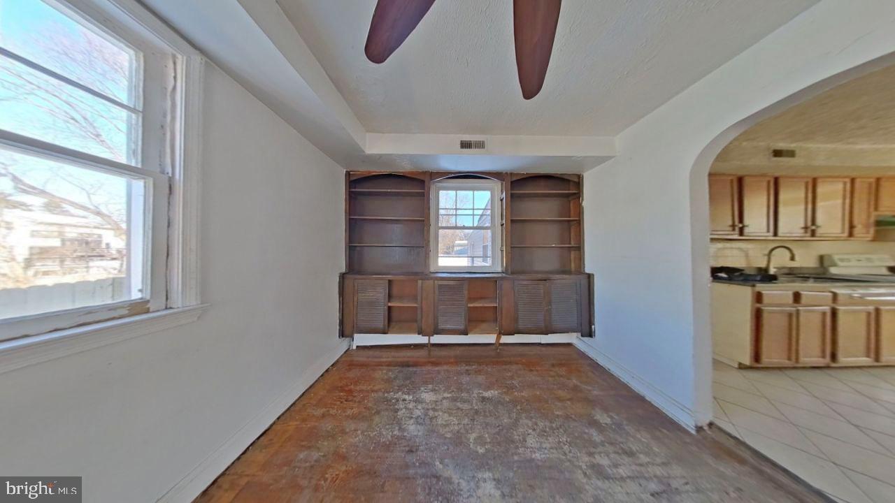 ALDERWOOD PARK - Residential