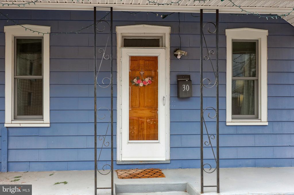 Photo of 30 W GRAMBY ST, MANHEIM, PA 17545 (MLS # PALA2038384)