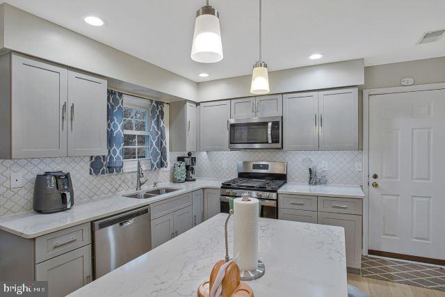 WESTVIEW - Residential