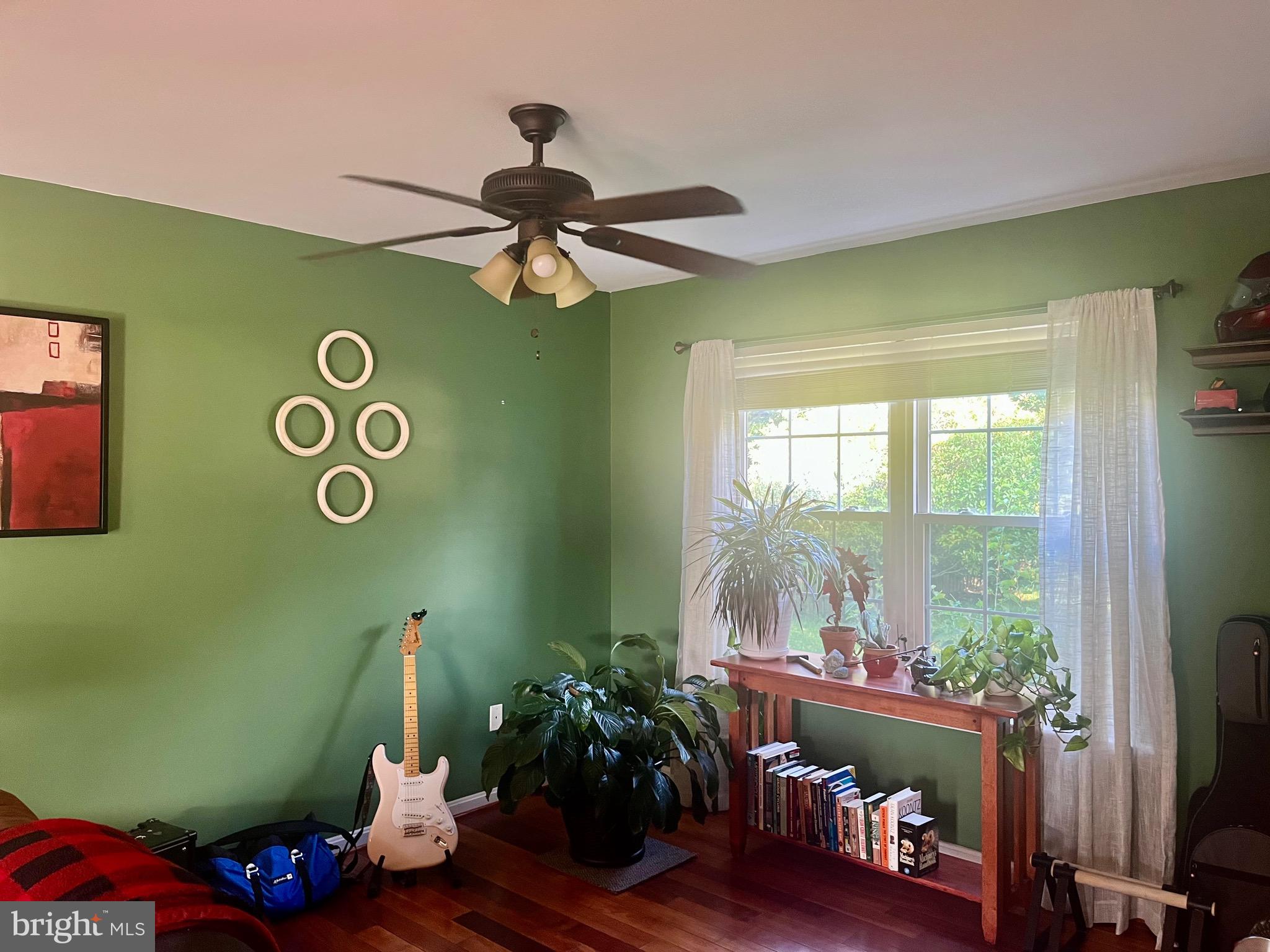 MEADOW LAKE - Residential Lease