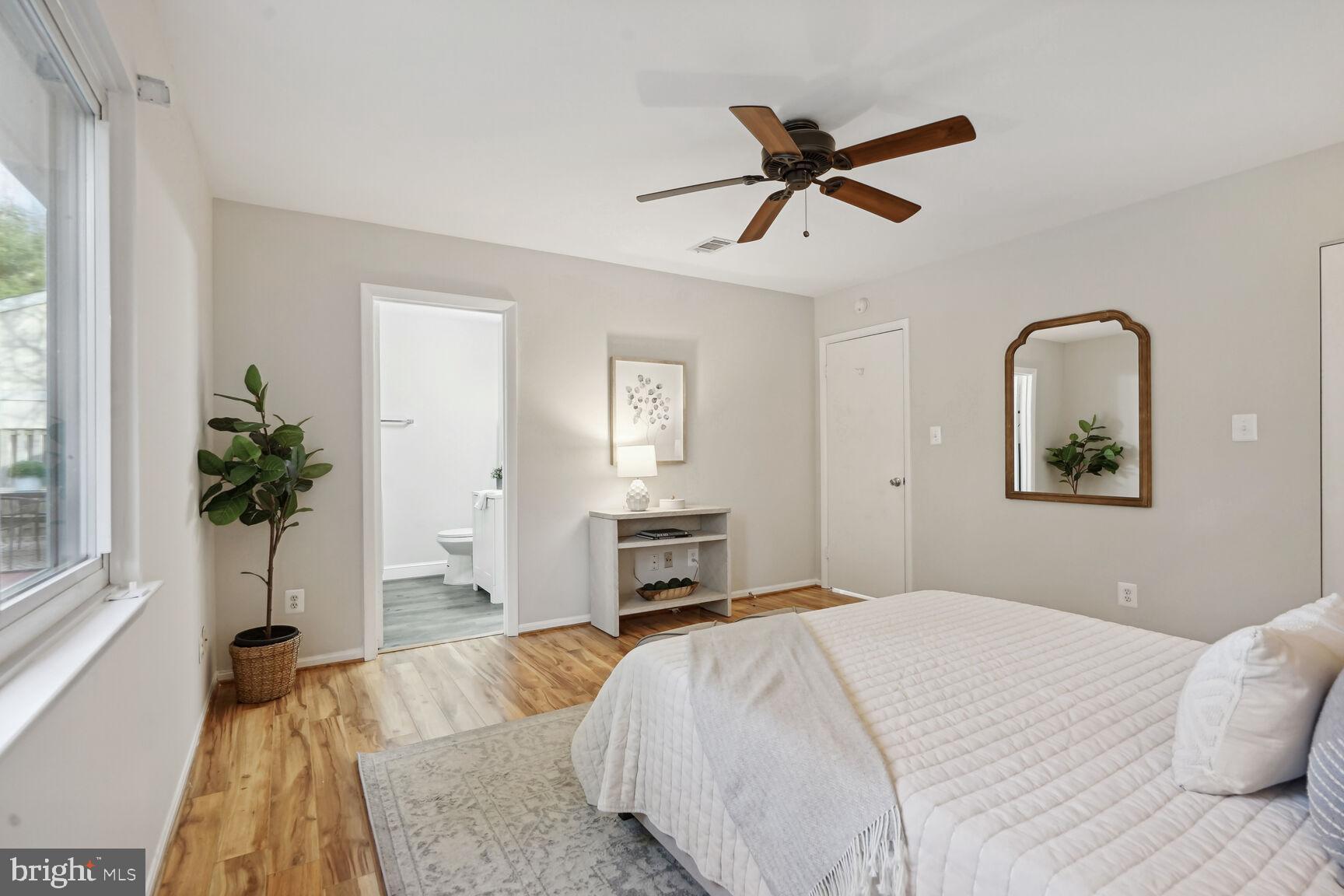 RESTON - Residential