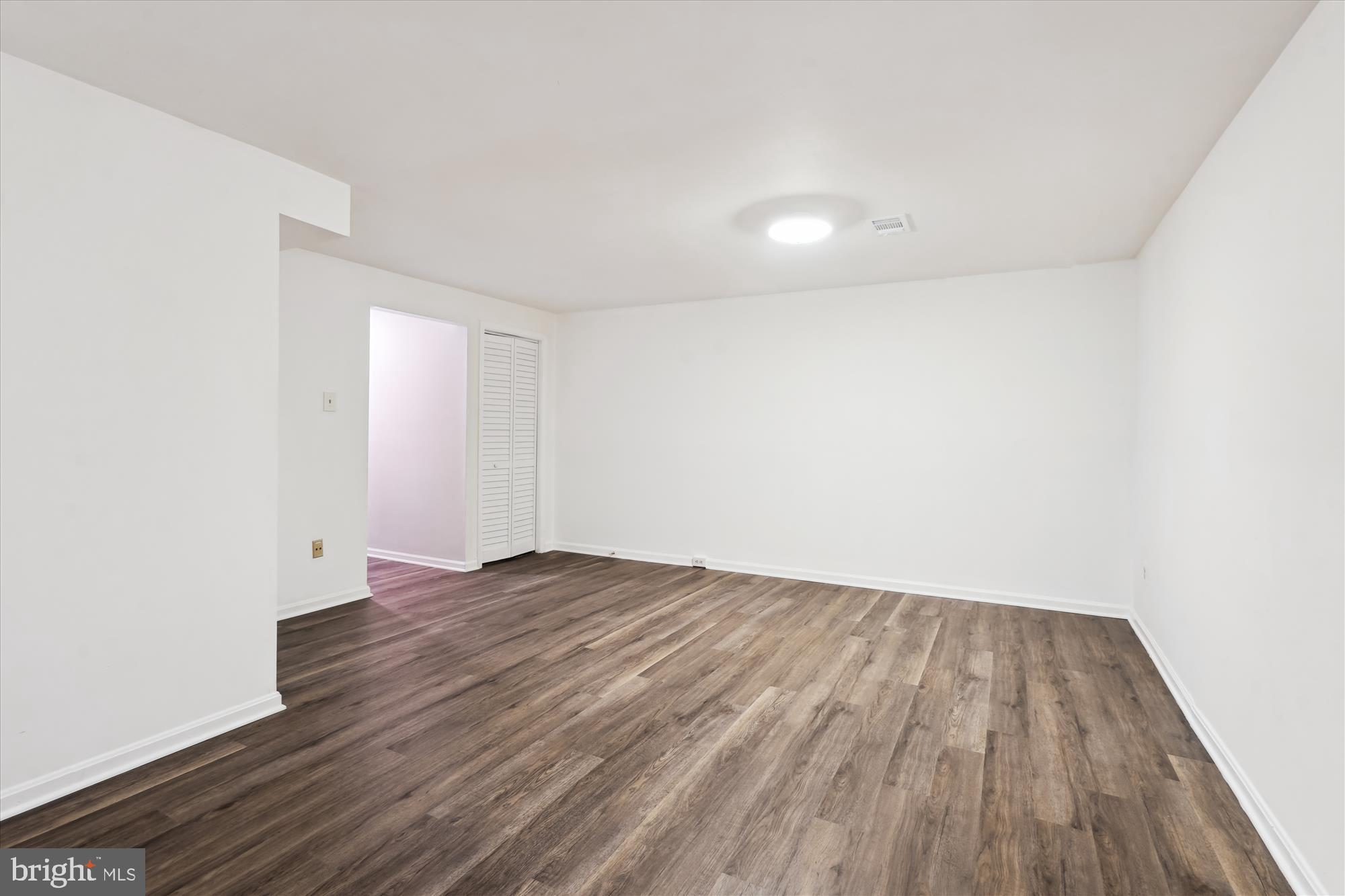 CEDARS OF TYSONS - Residential Lease