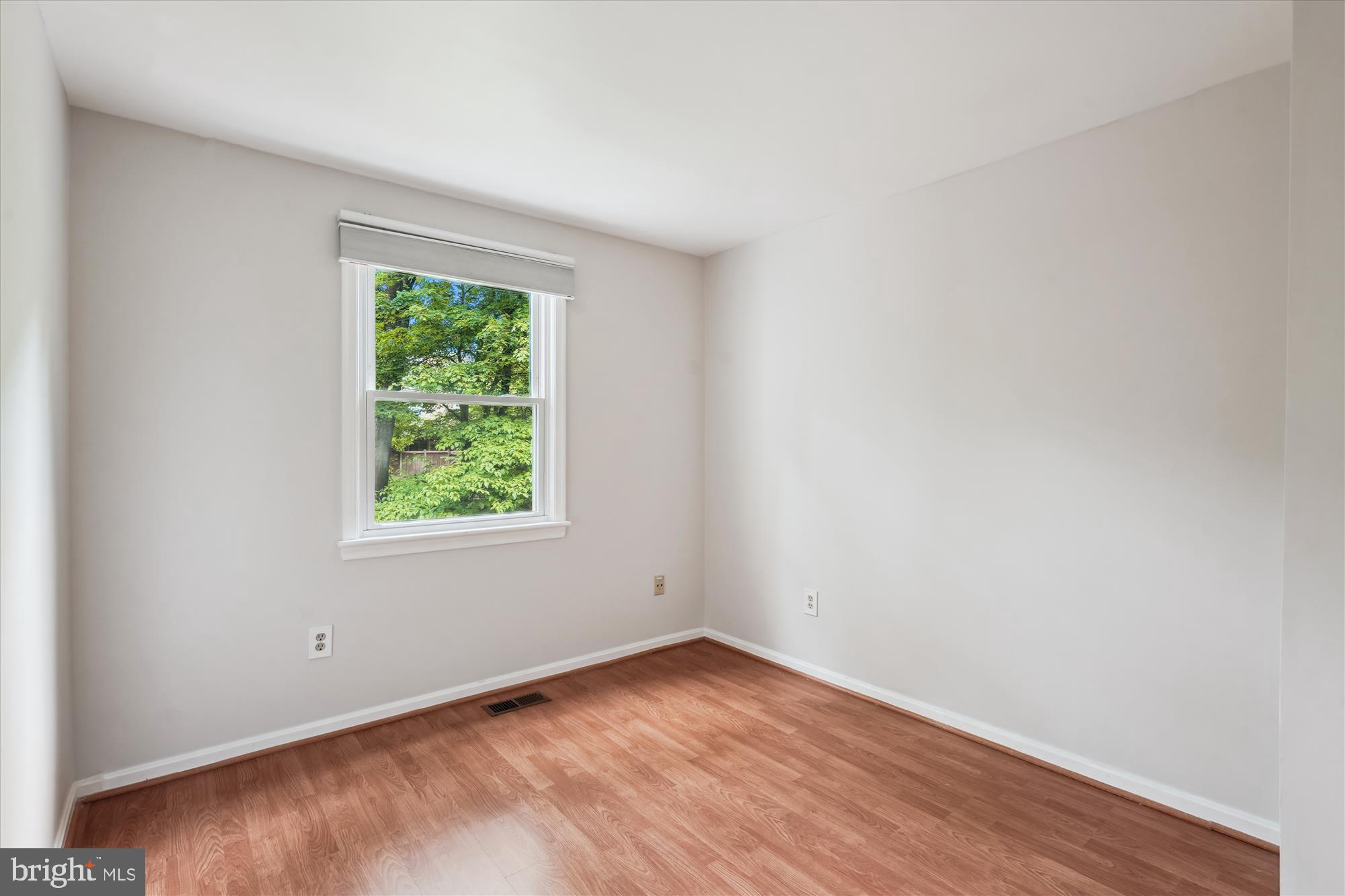 CEDARS OF TYSONS - Residential Lease