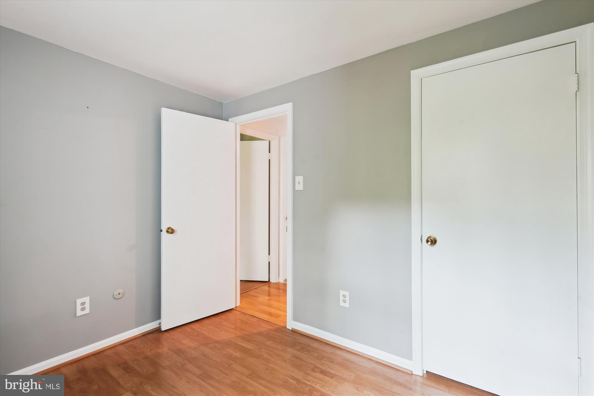 CEDARS OF TYSONS - Residential Lease