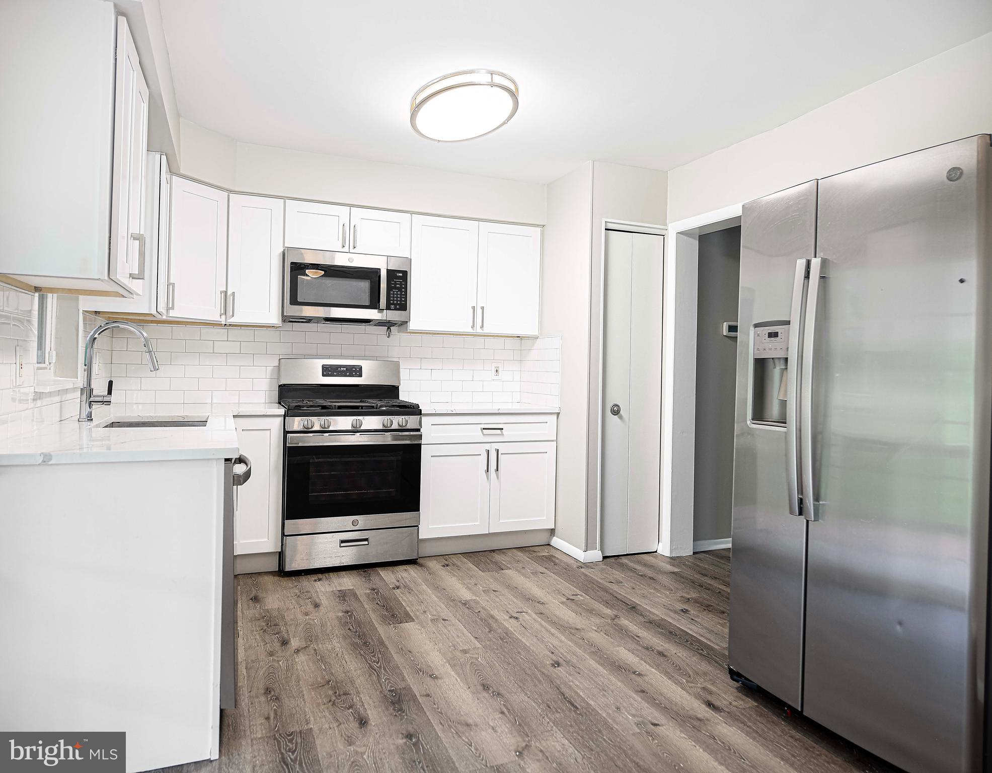 THE SILVERGATE - Residential