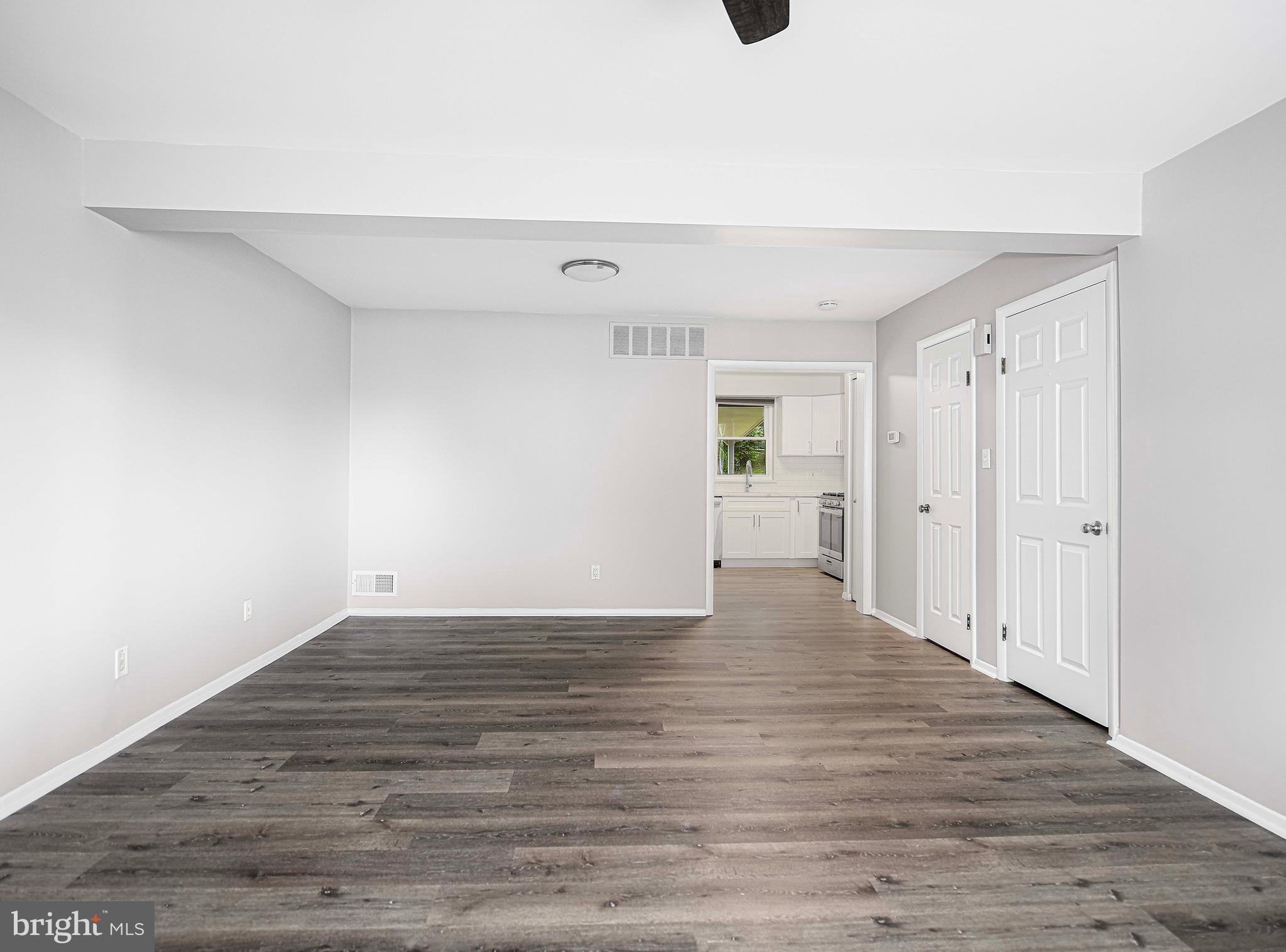 THE SILVERGATE - Residential