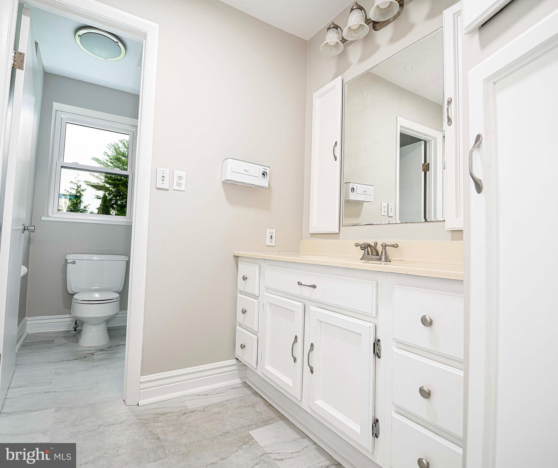 THE SILVERGATE - Residential