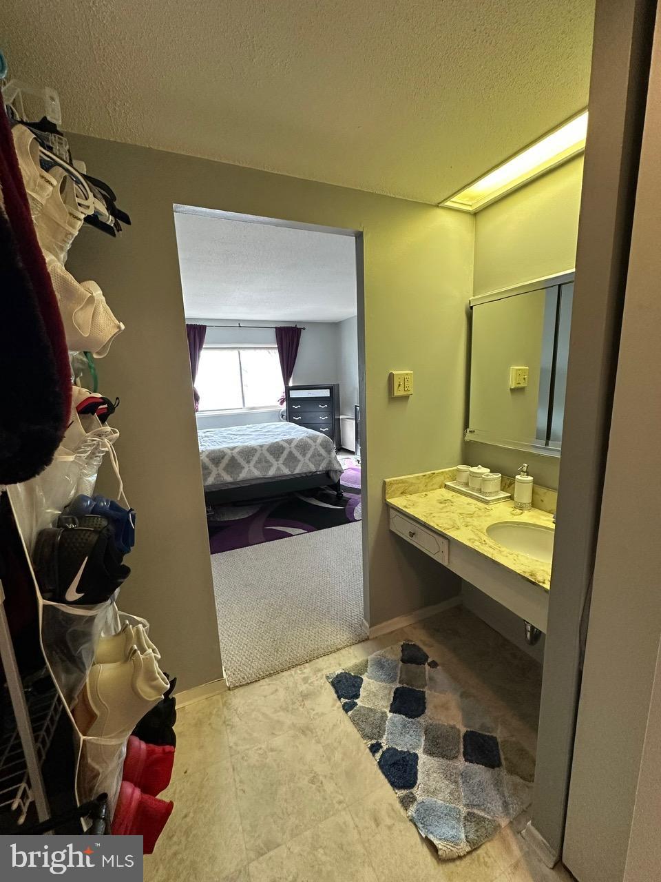 JENKINTOWN - Residential