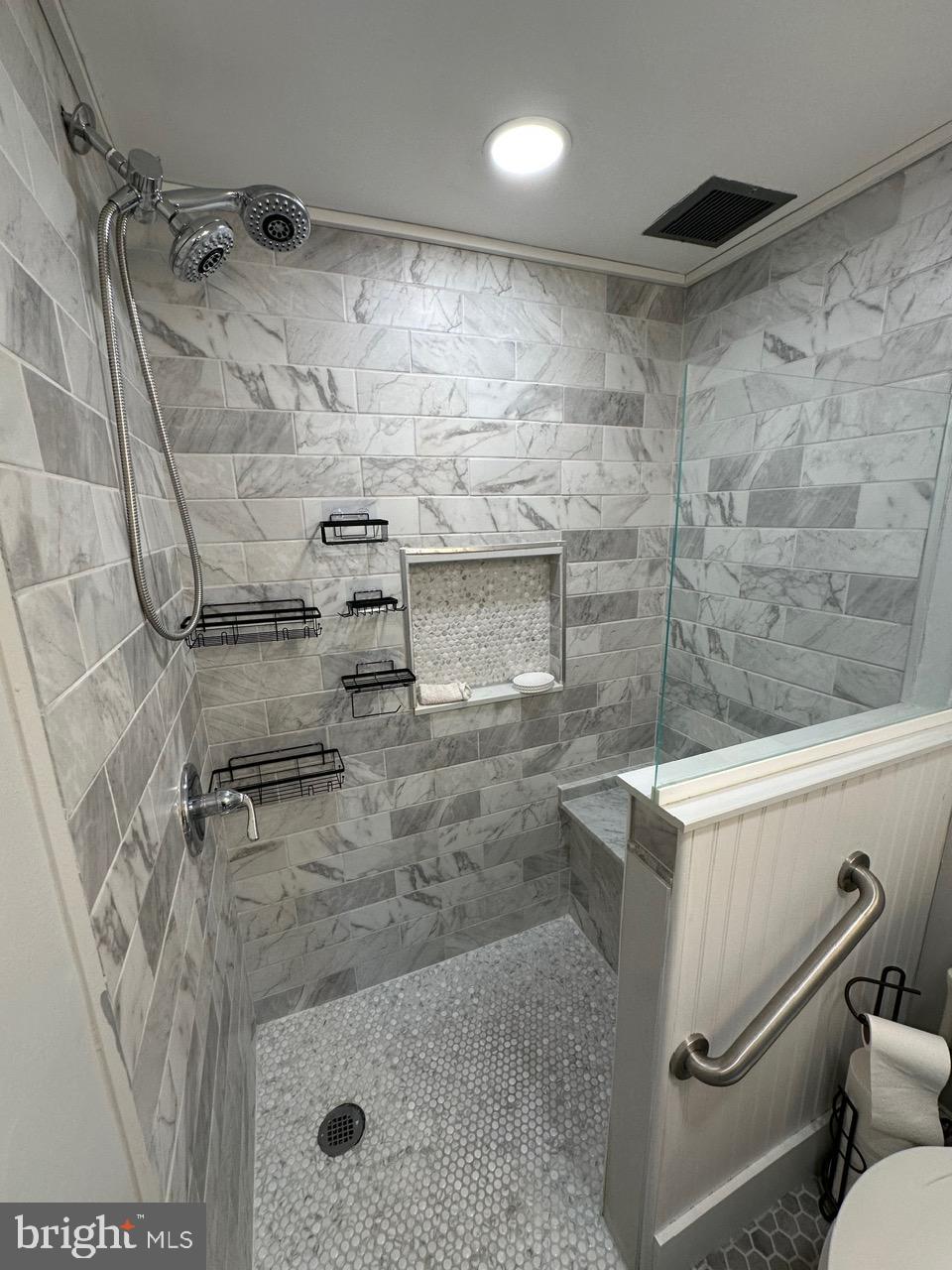 JENKINTOWN - Residential