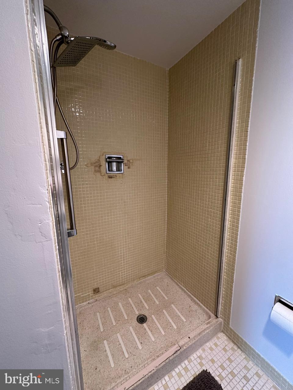 JENKINTOWN - Residential