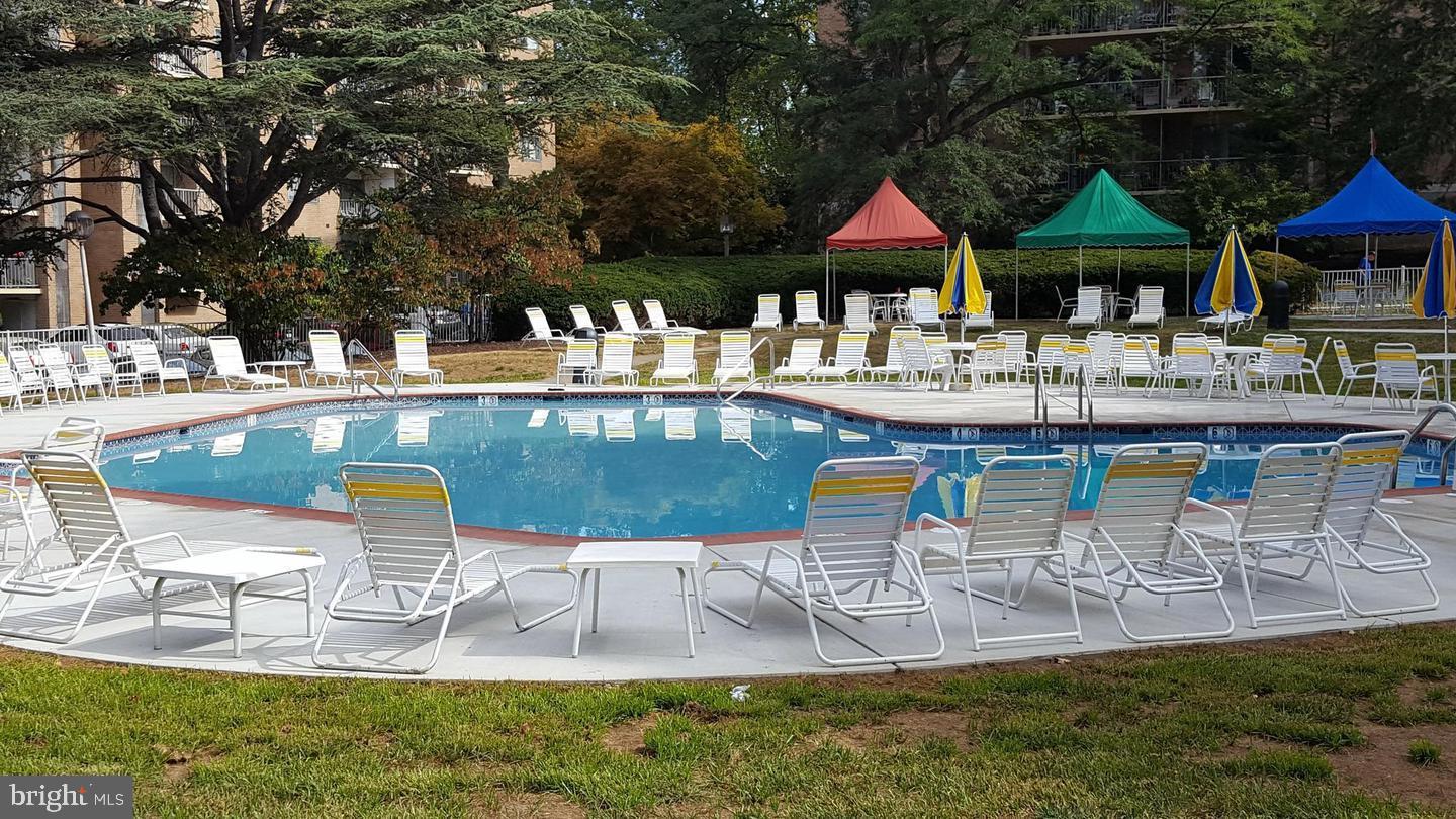 JENKINTOWN - Residential