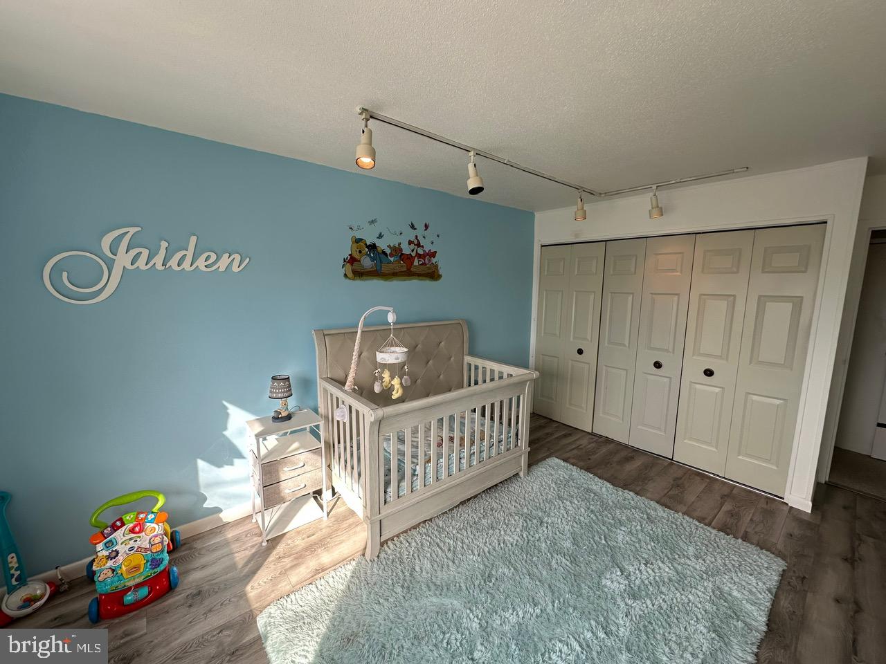 JENKINTOWN - Residential