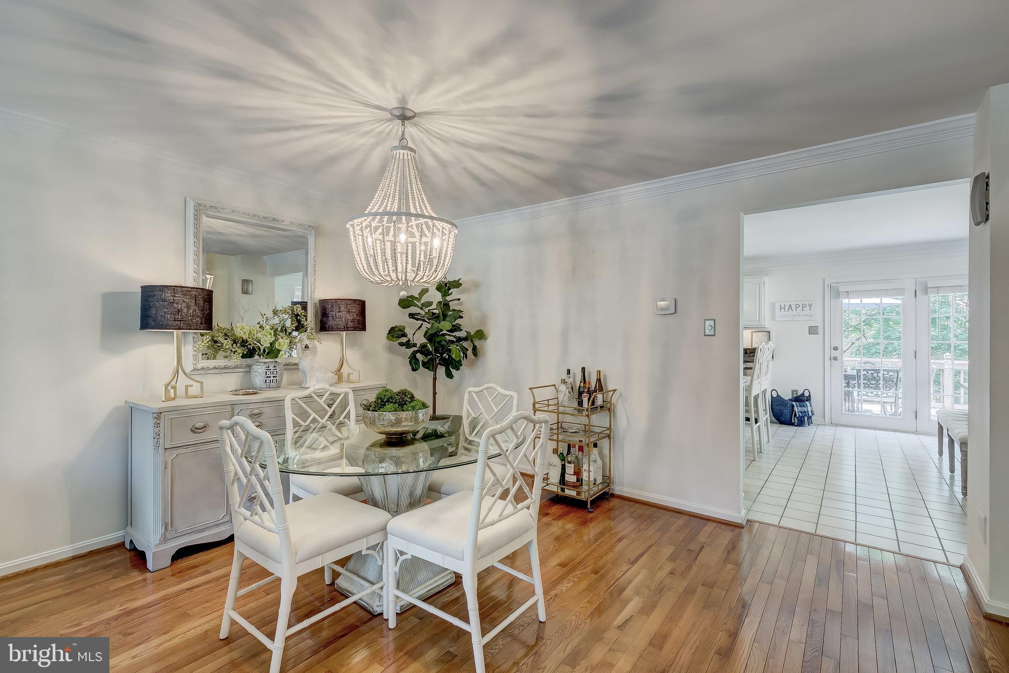 HUNTERS RUN - Residential