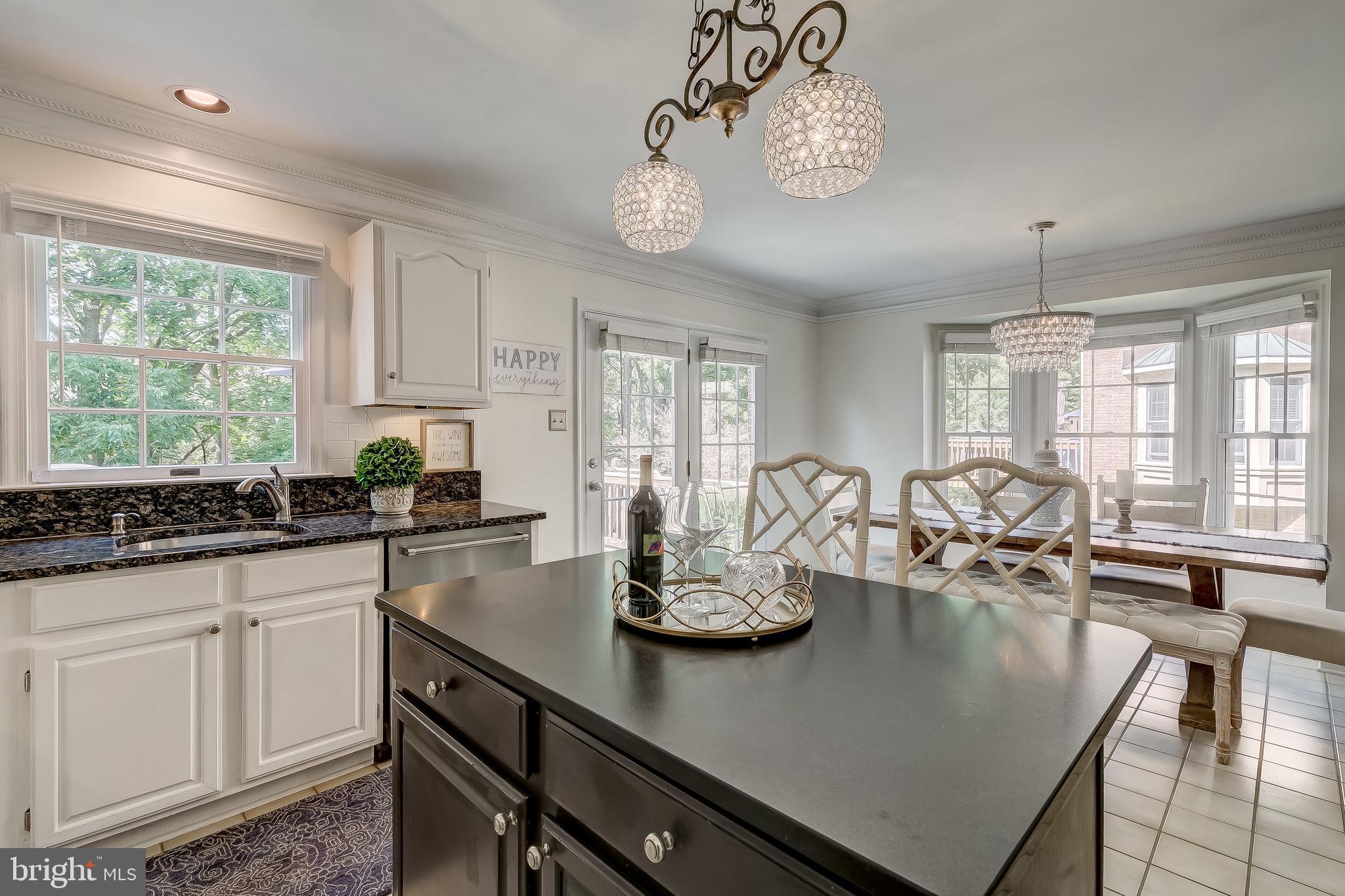 HUNTERS RUN - Residential