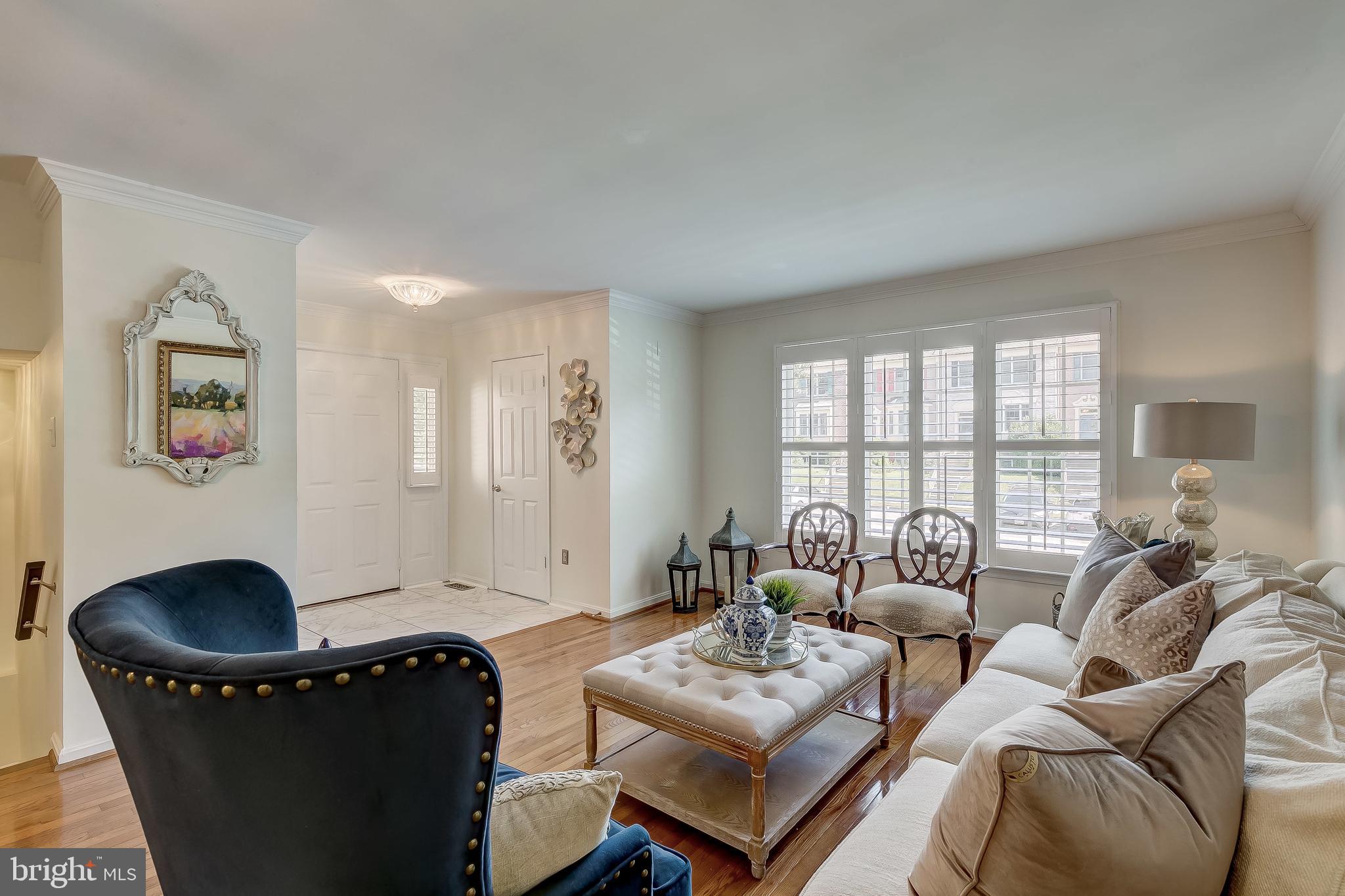 HUNTERS RUN - Residential