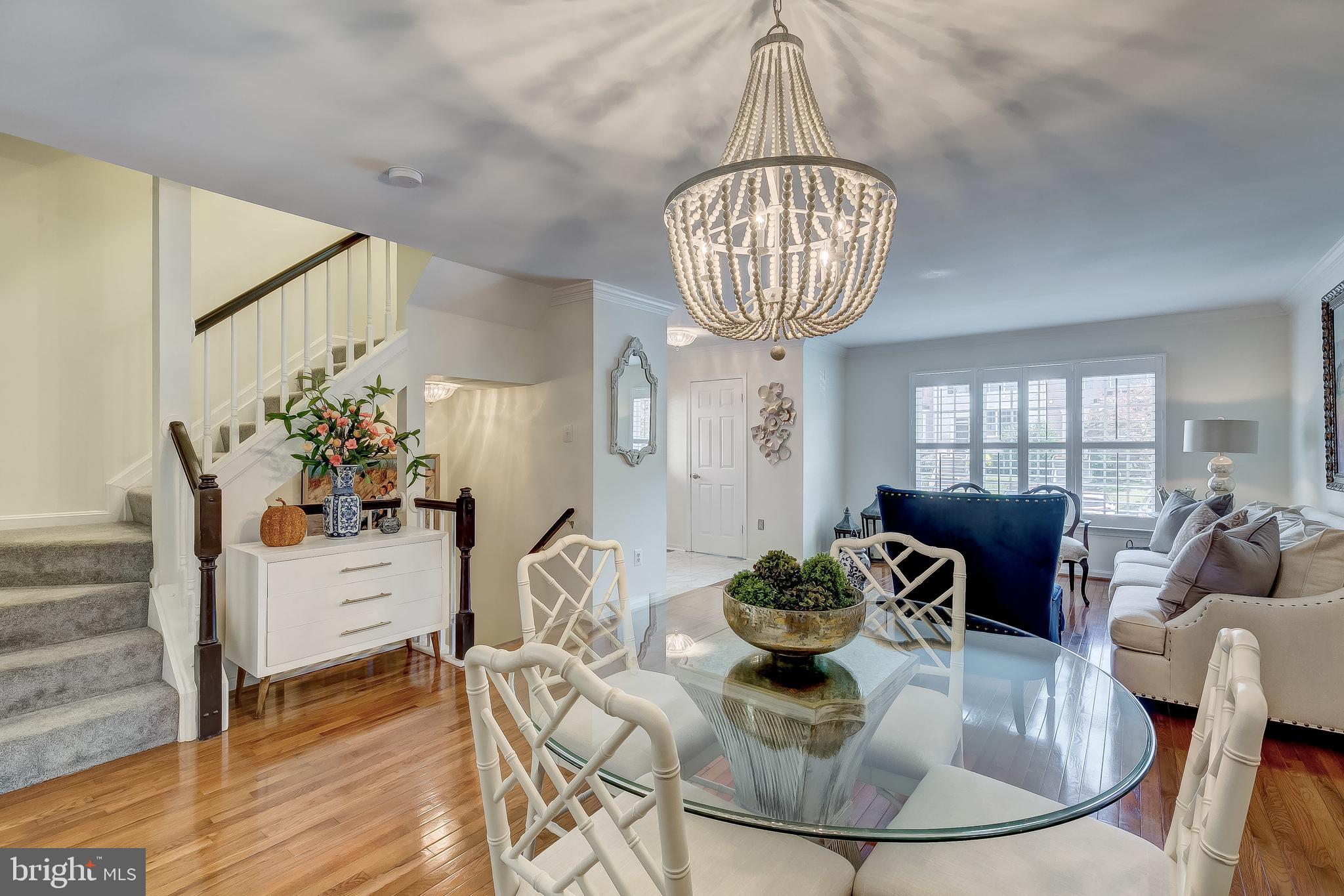 HUNTERS RUN - Residential