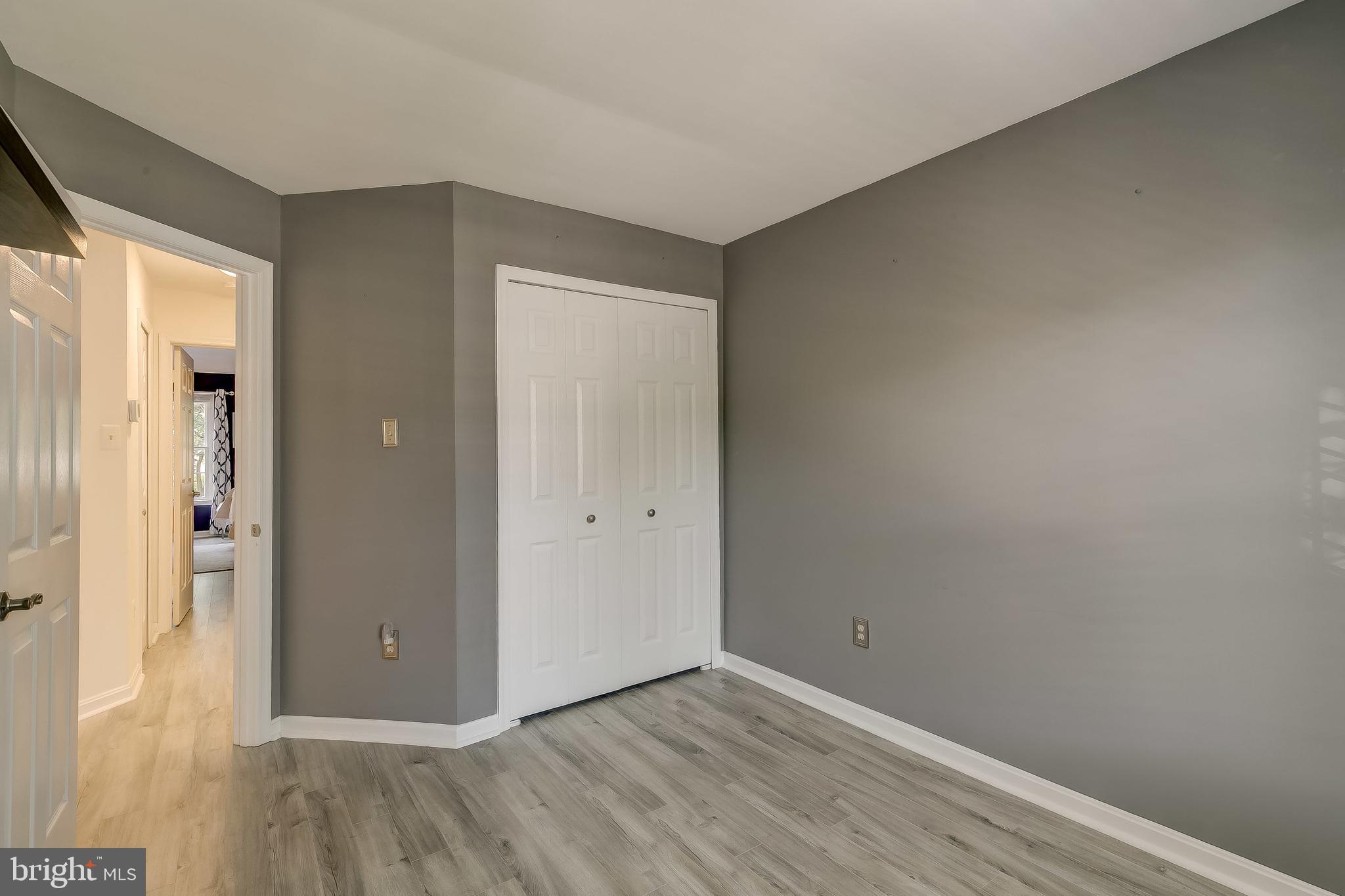 HUNTERS RUN - Residential