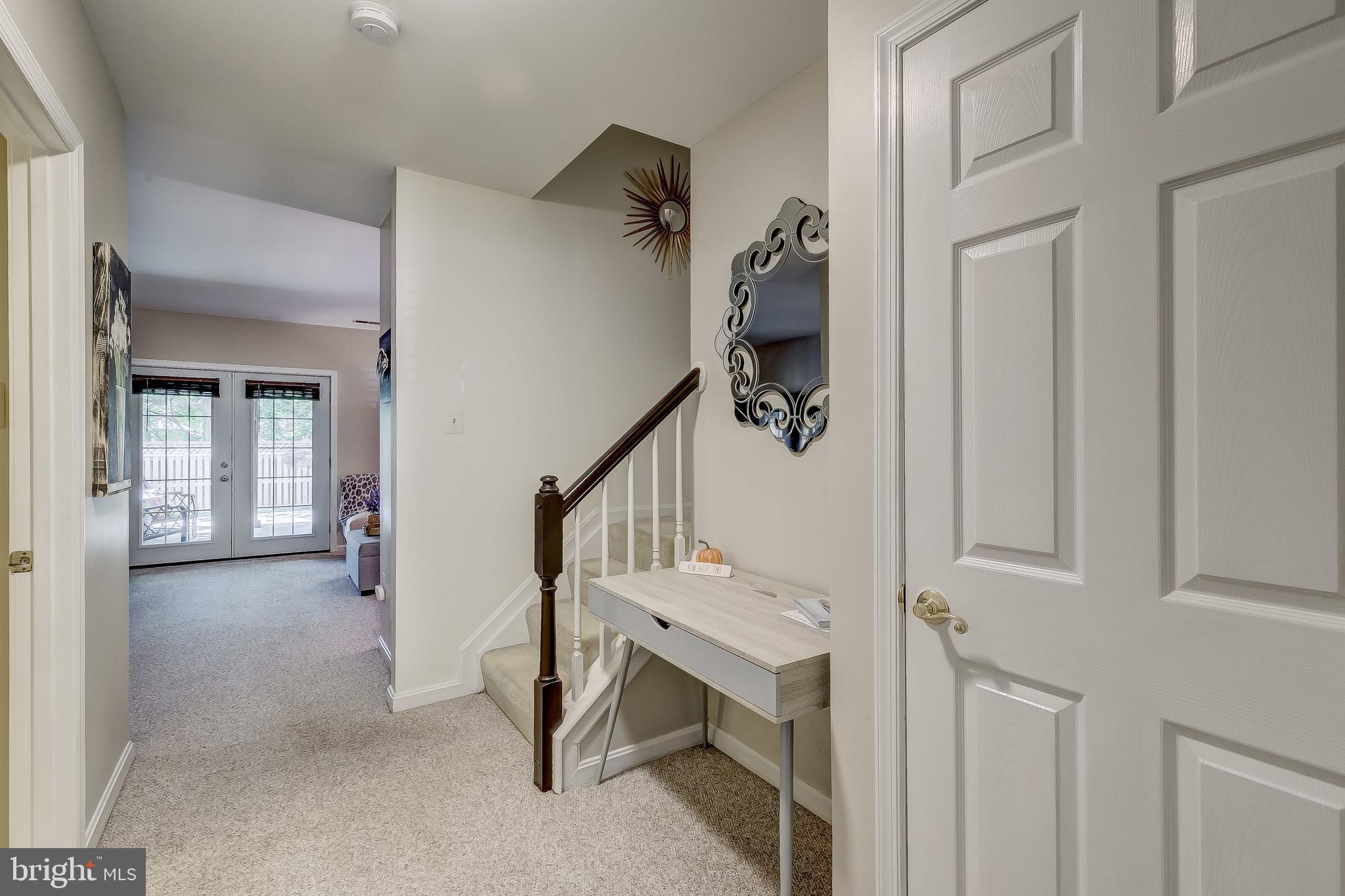 HUNTERS RUN - Residential