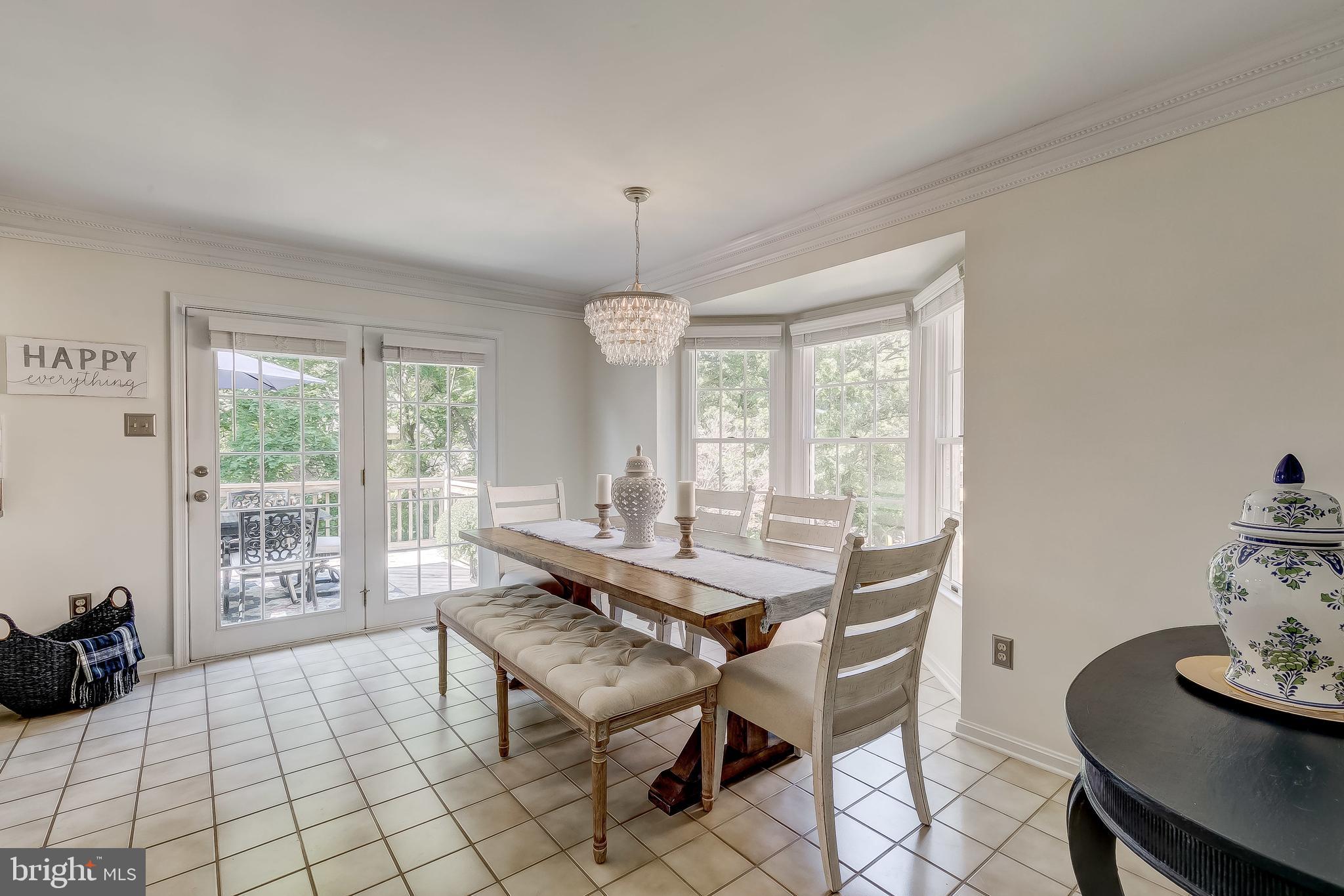 HUNTERS RUN - Residential