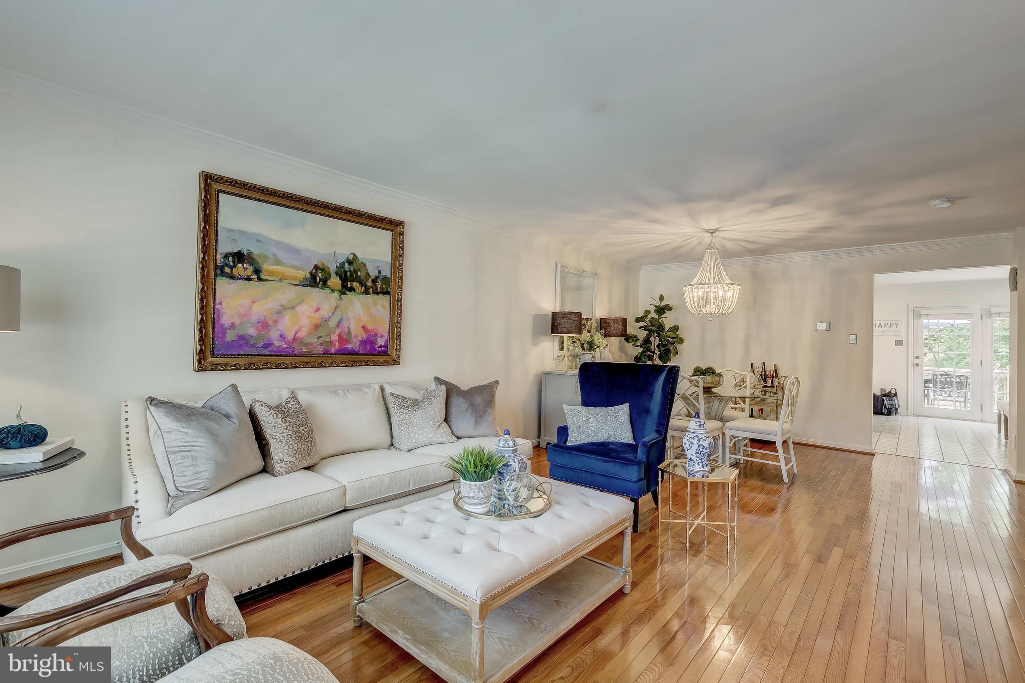 HUNTERS RUN - Residential