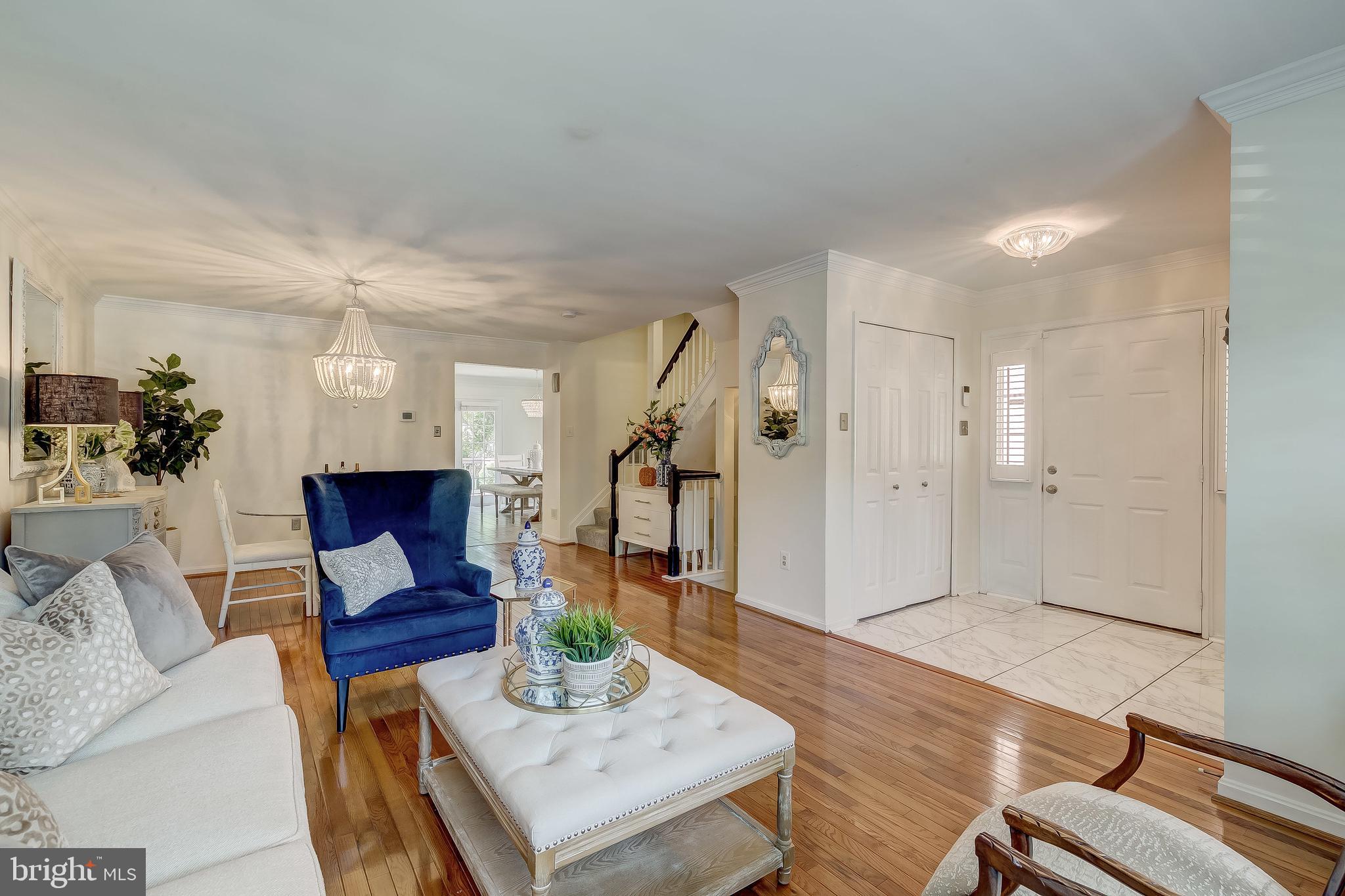 HUNTERS RUN - Residential