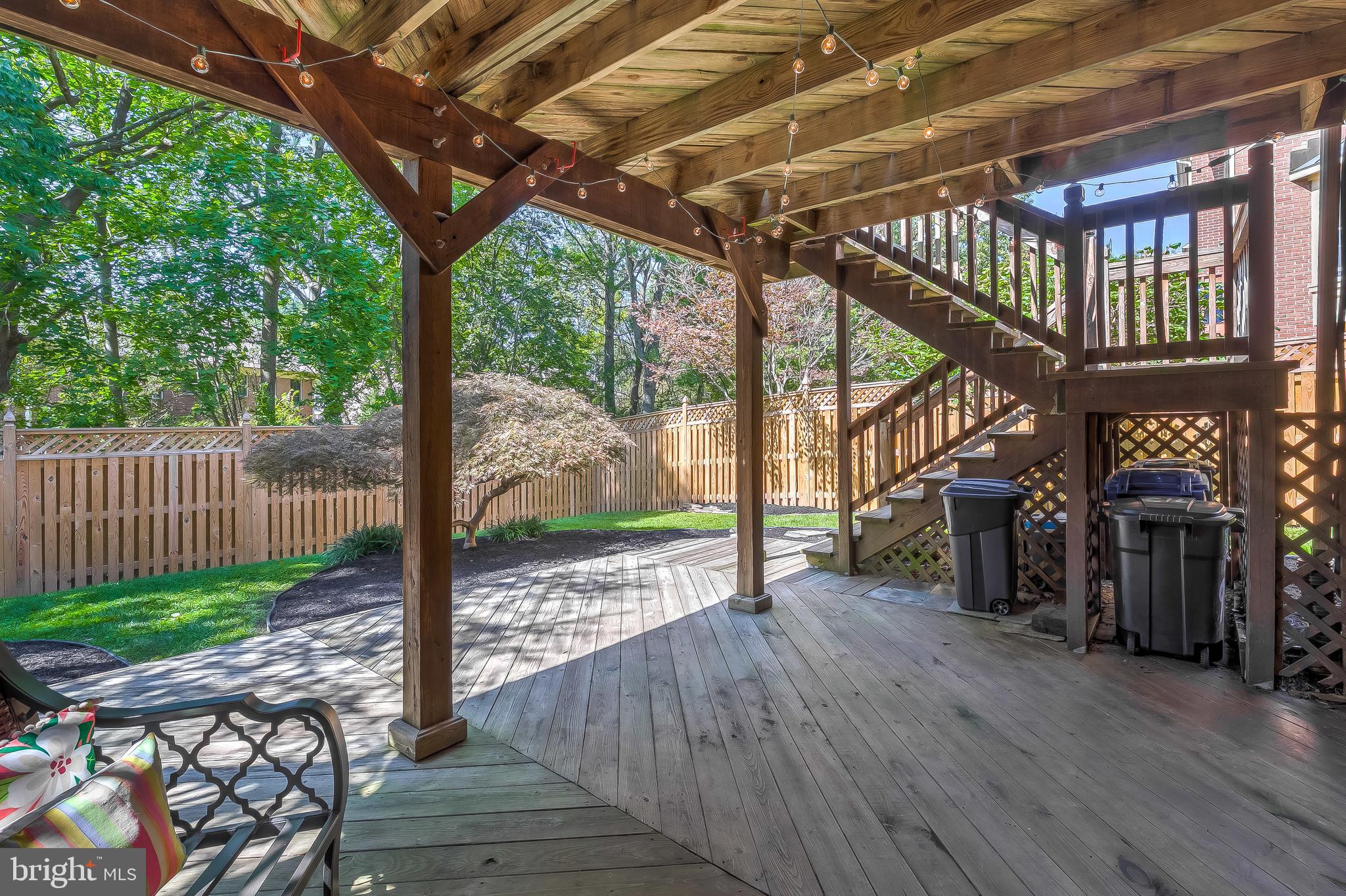 HUNTERS RUN - Residential