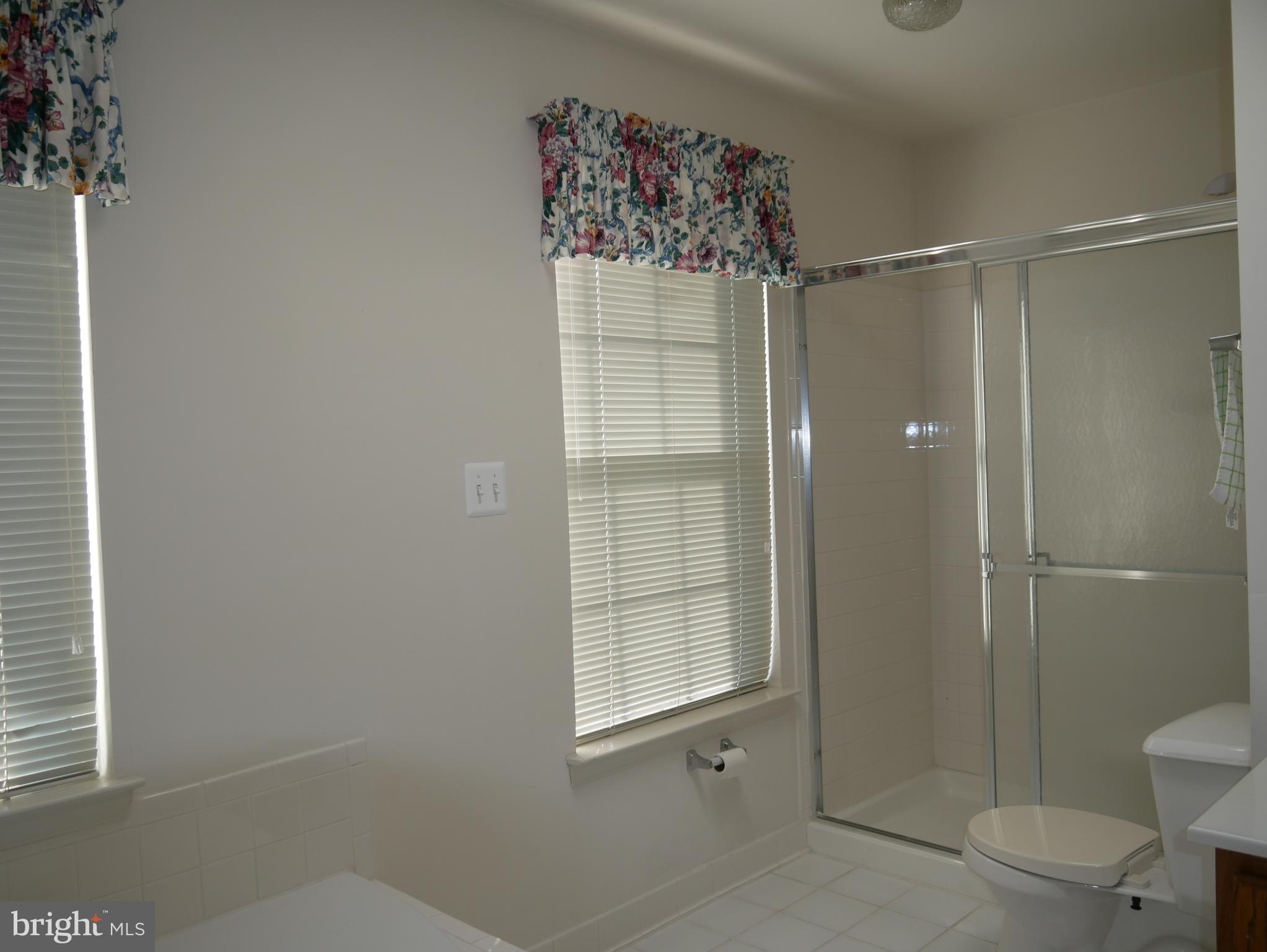 GLENN ESTATES - Residential