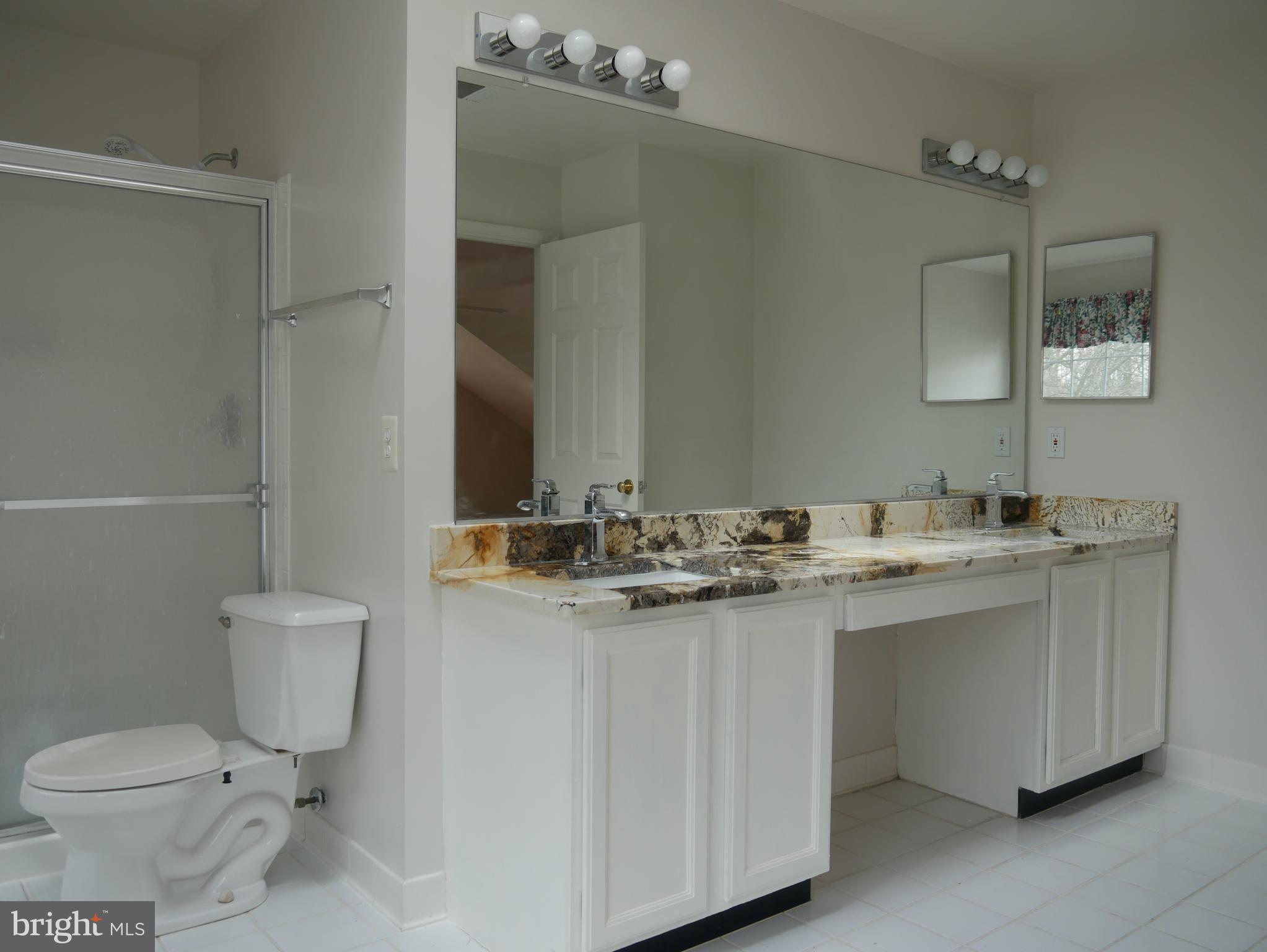 GLENN ESTATES - Residential