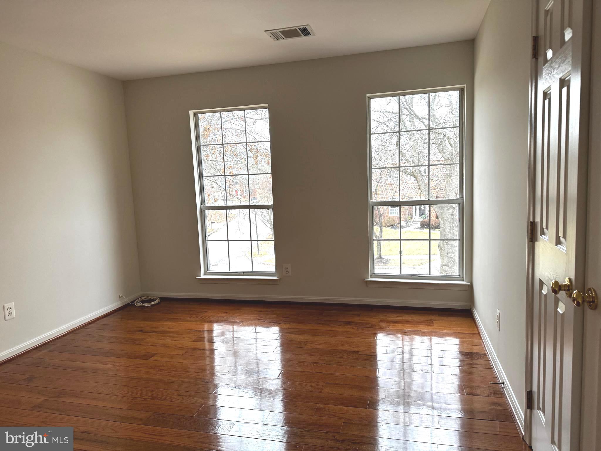 GLENN ESTATES - Residential