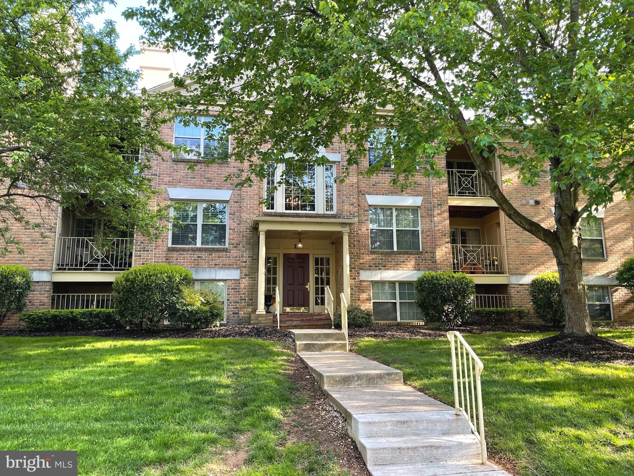 LOVETON FARMS - Residential