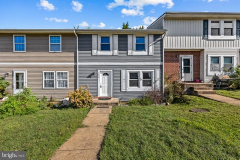 Townhouse For Sale - 1820 Picadilly Circle<br/> CULPEPER, VA 22701