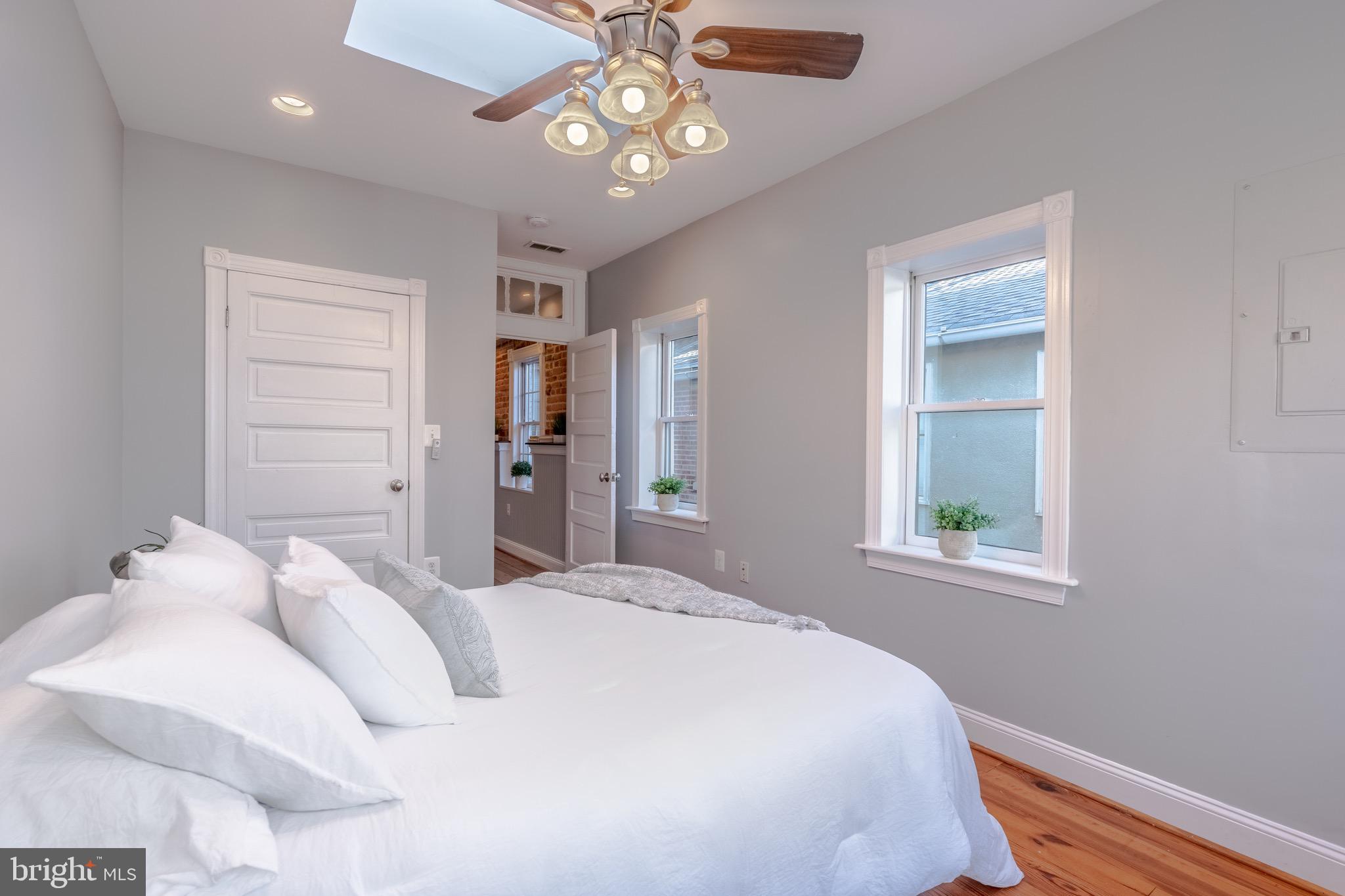 FELLS POINT HISTORIC DISTRICT - Residential Income