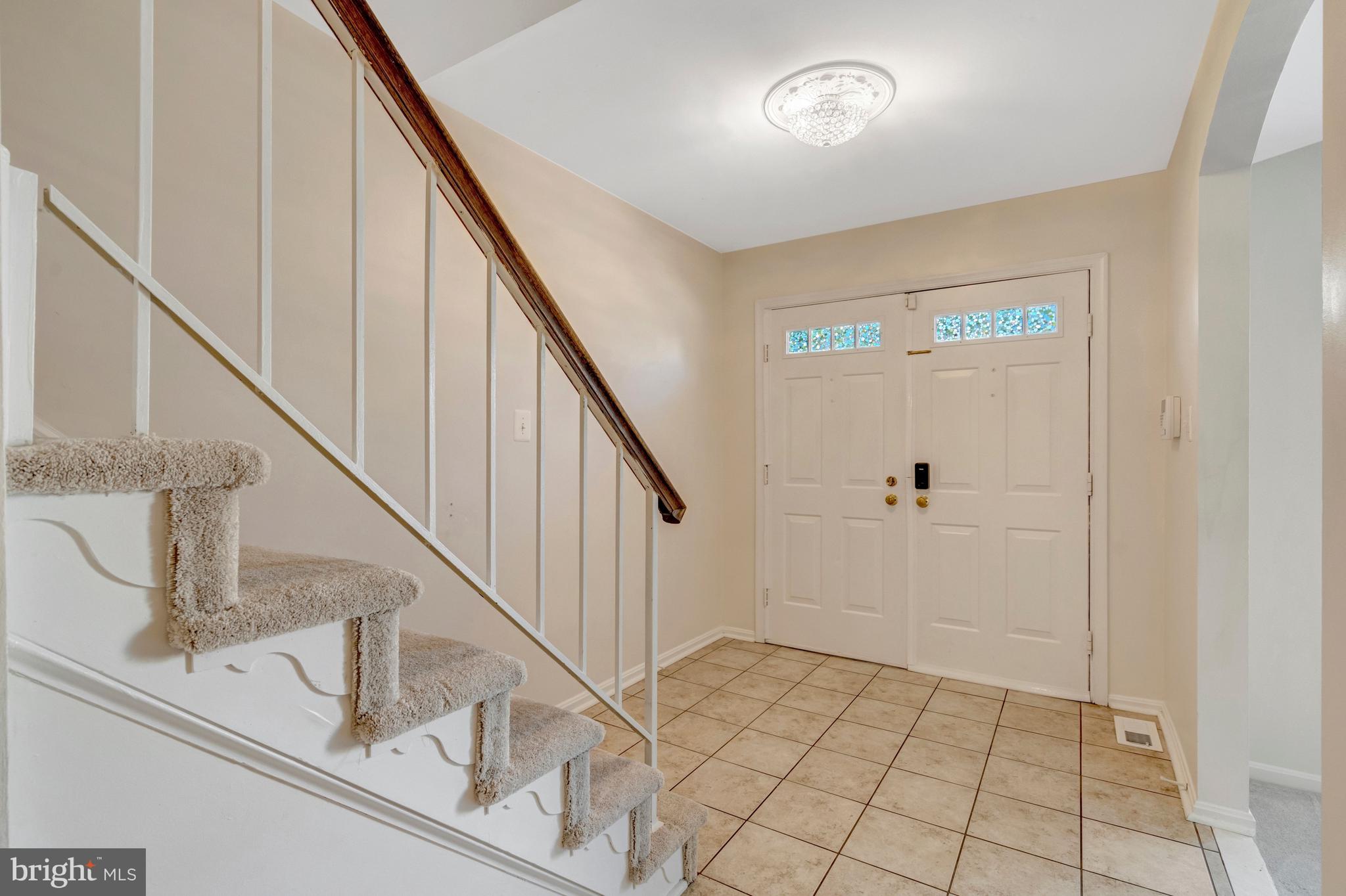 7719 BRISTOL SQUARE COURT