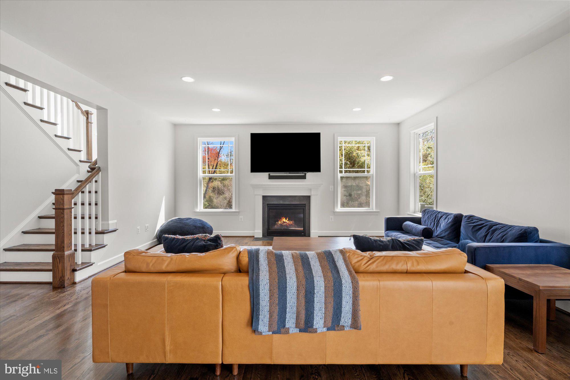 HOLLIN HALL VILLAGE - Residential