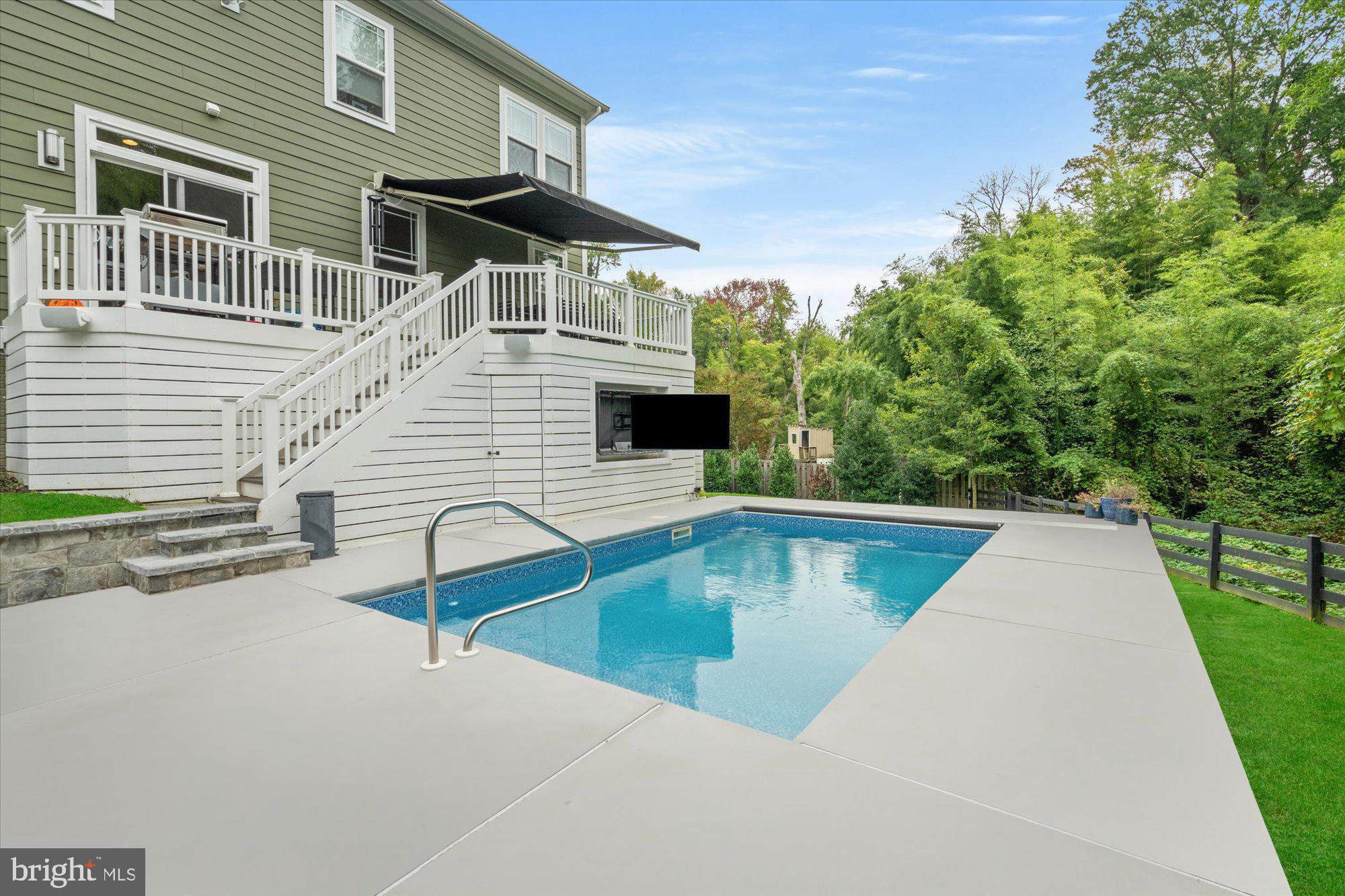 HOLLIN HALL VILLAGE - Residential