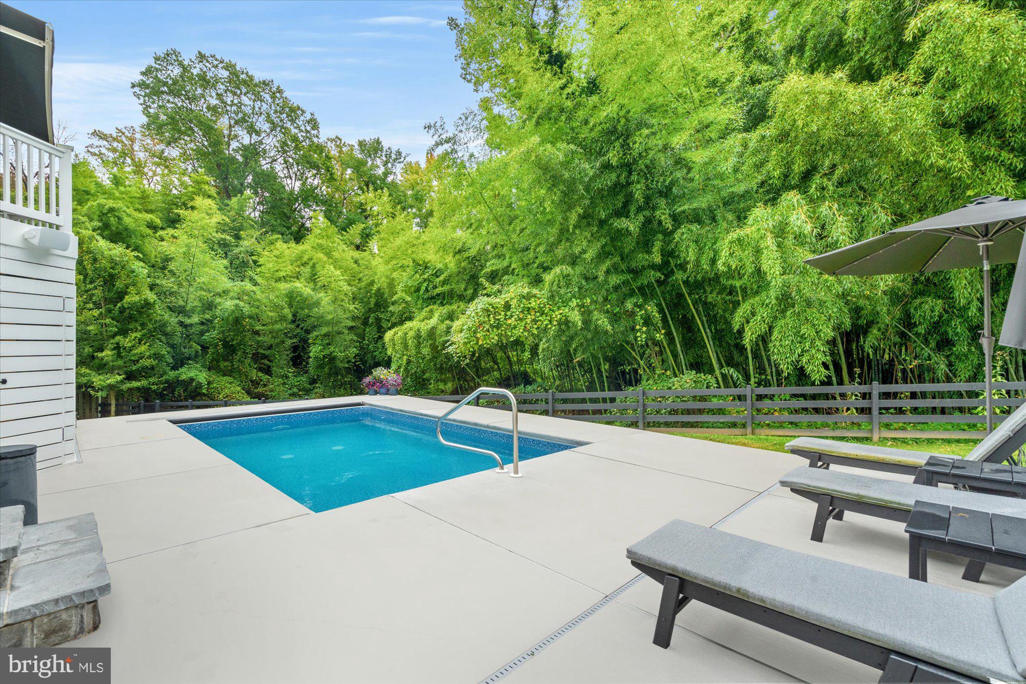 HOLLIN HALL VILLAGE - Residential