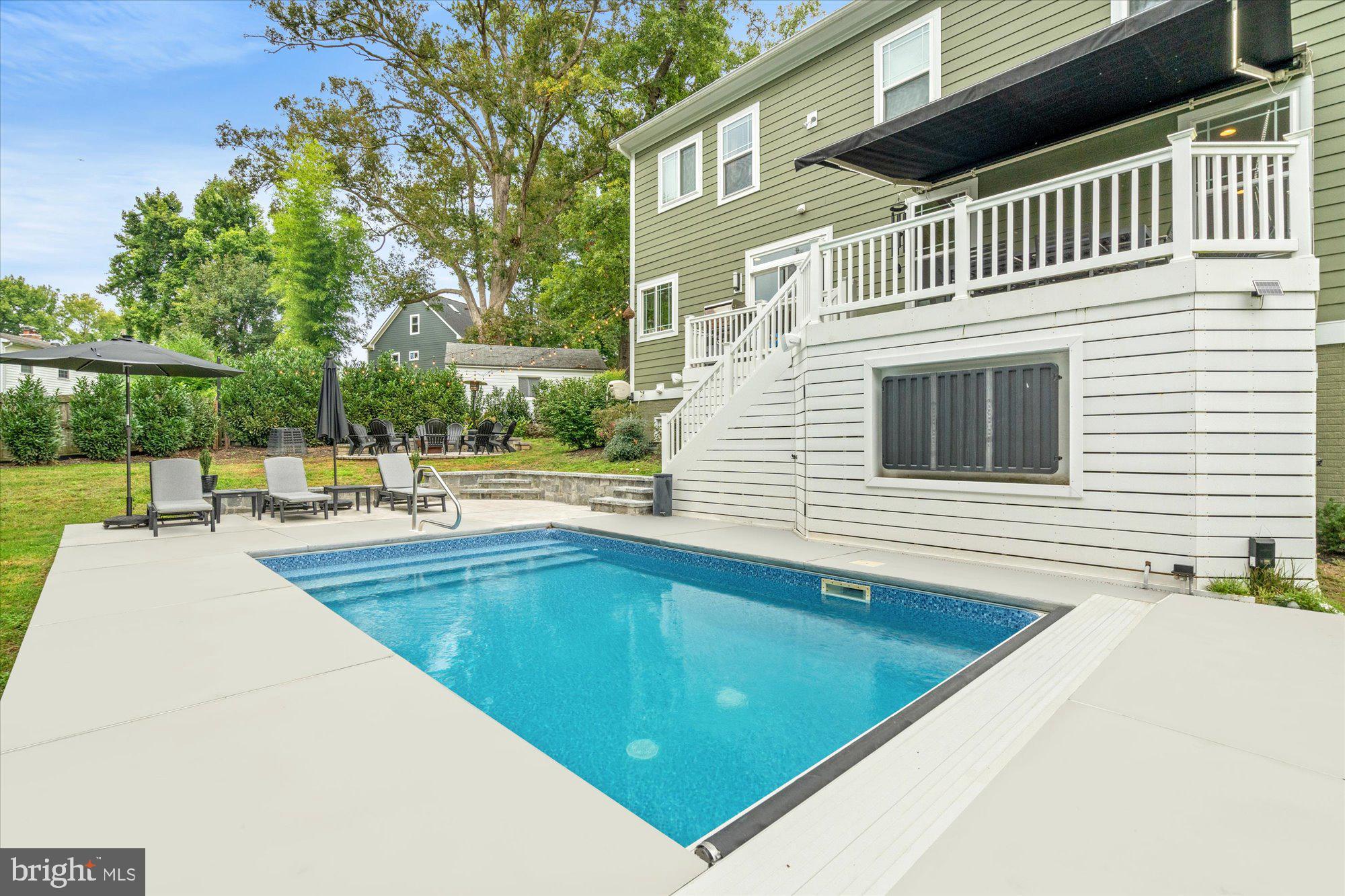 HOLLIN HALL VILLAGE - Residential