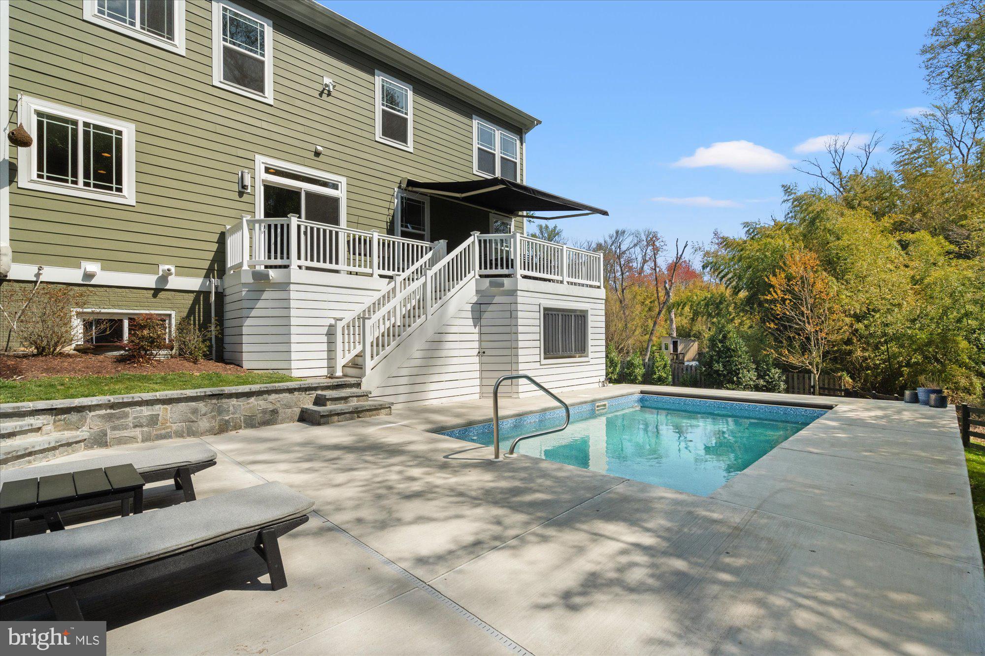 HOLLIN HALL VILLAGE - Residential