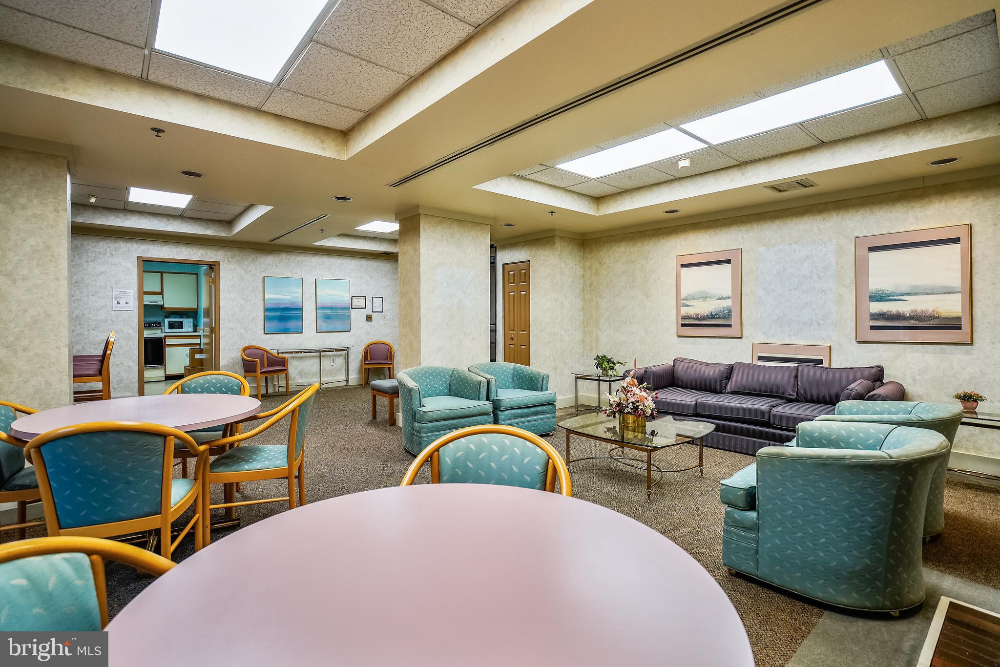 KINGS CONTRIVANCE - Residential Lease