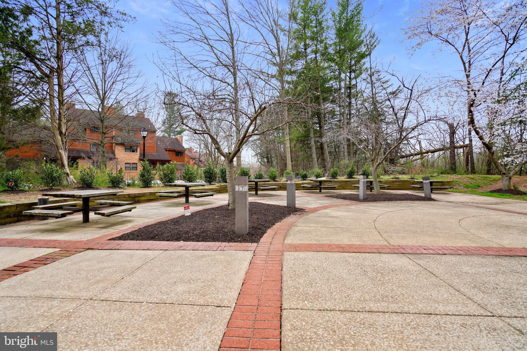 KINGS CONTRIVANCE - Residential Lease