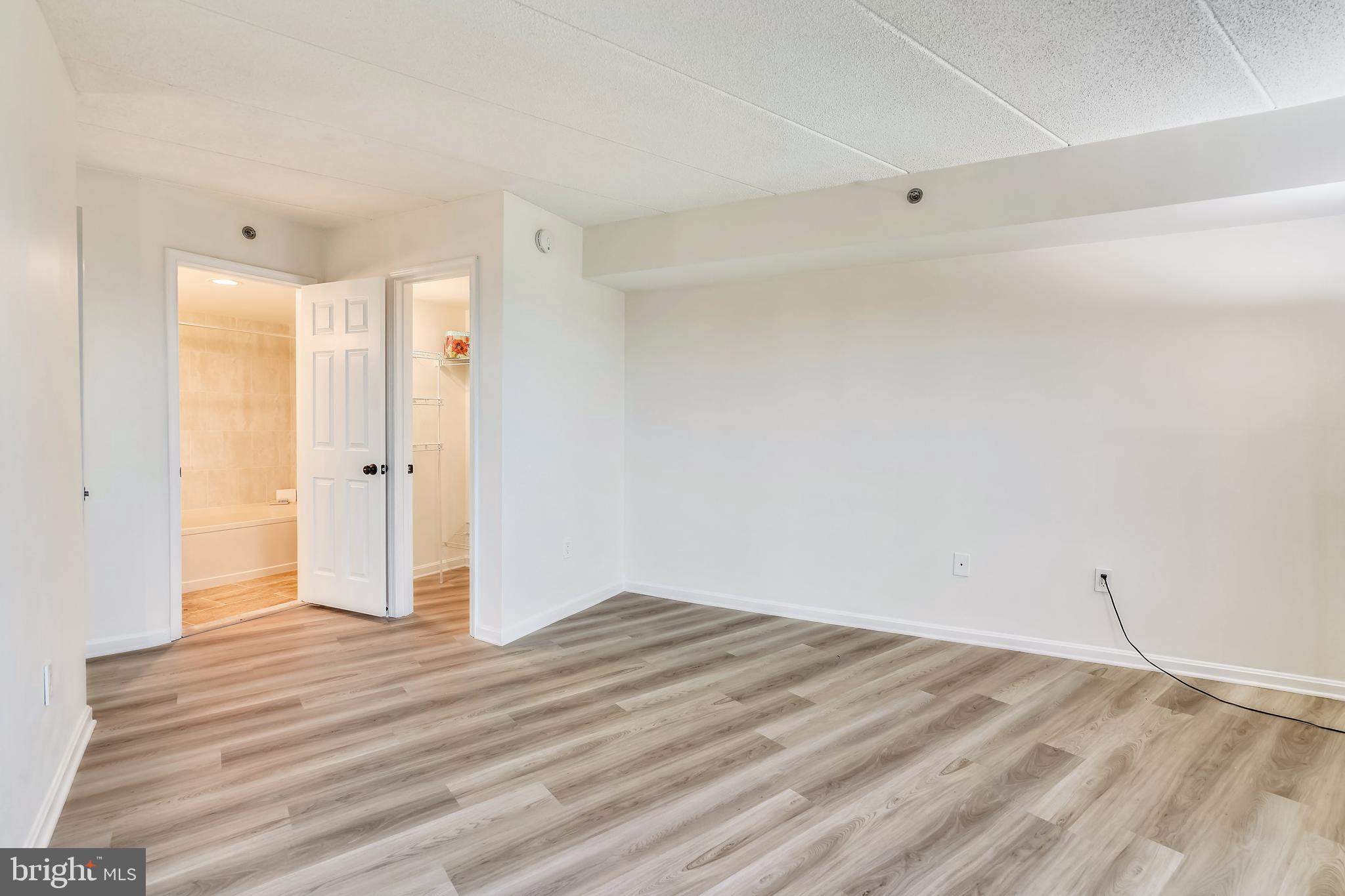 KINGS CONTRIVANCE - Residential Lease